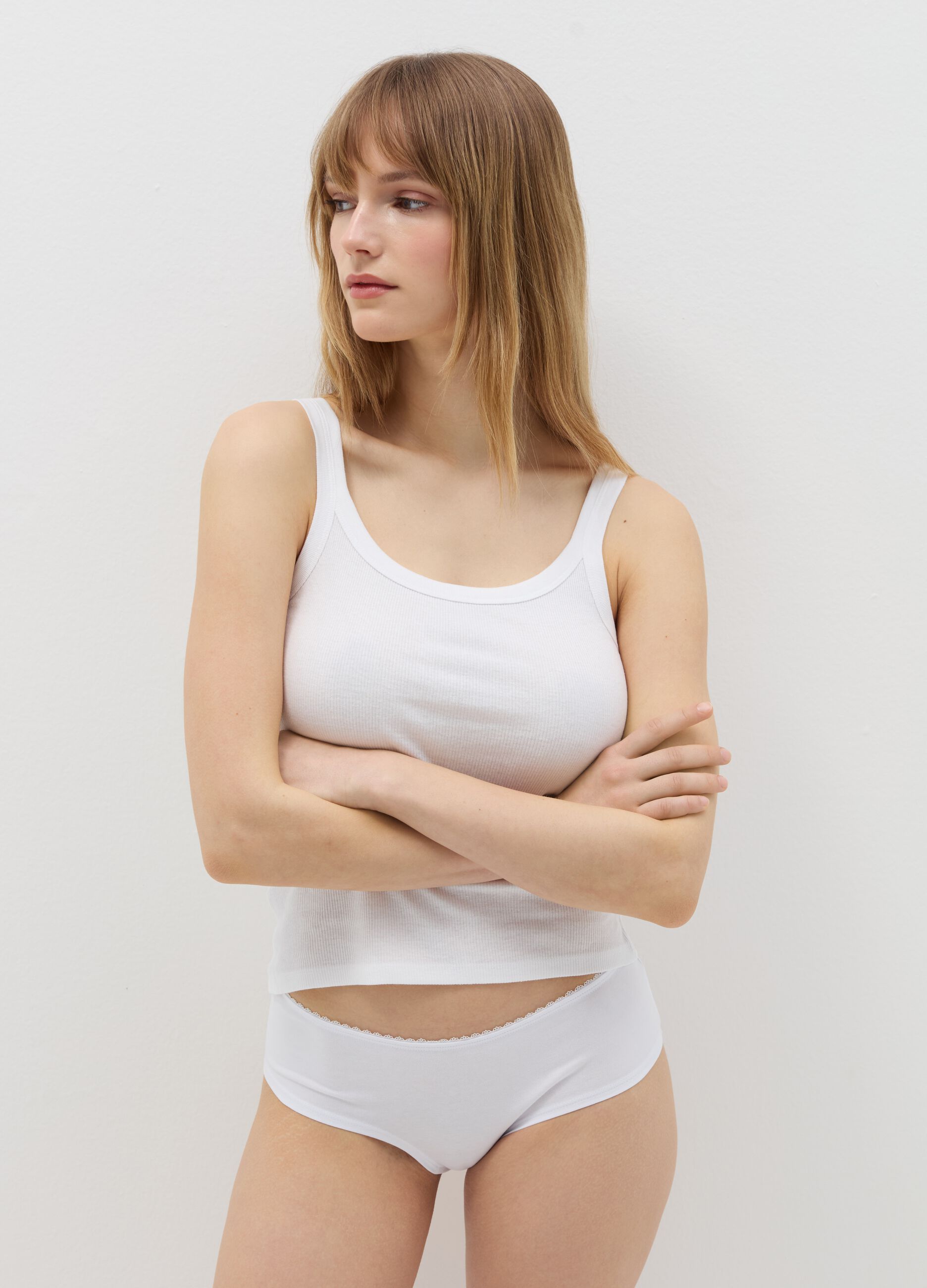 Three-pack French knickers with lace