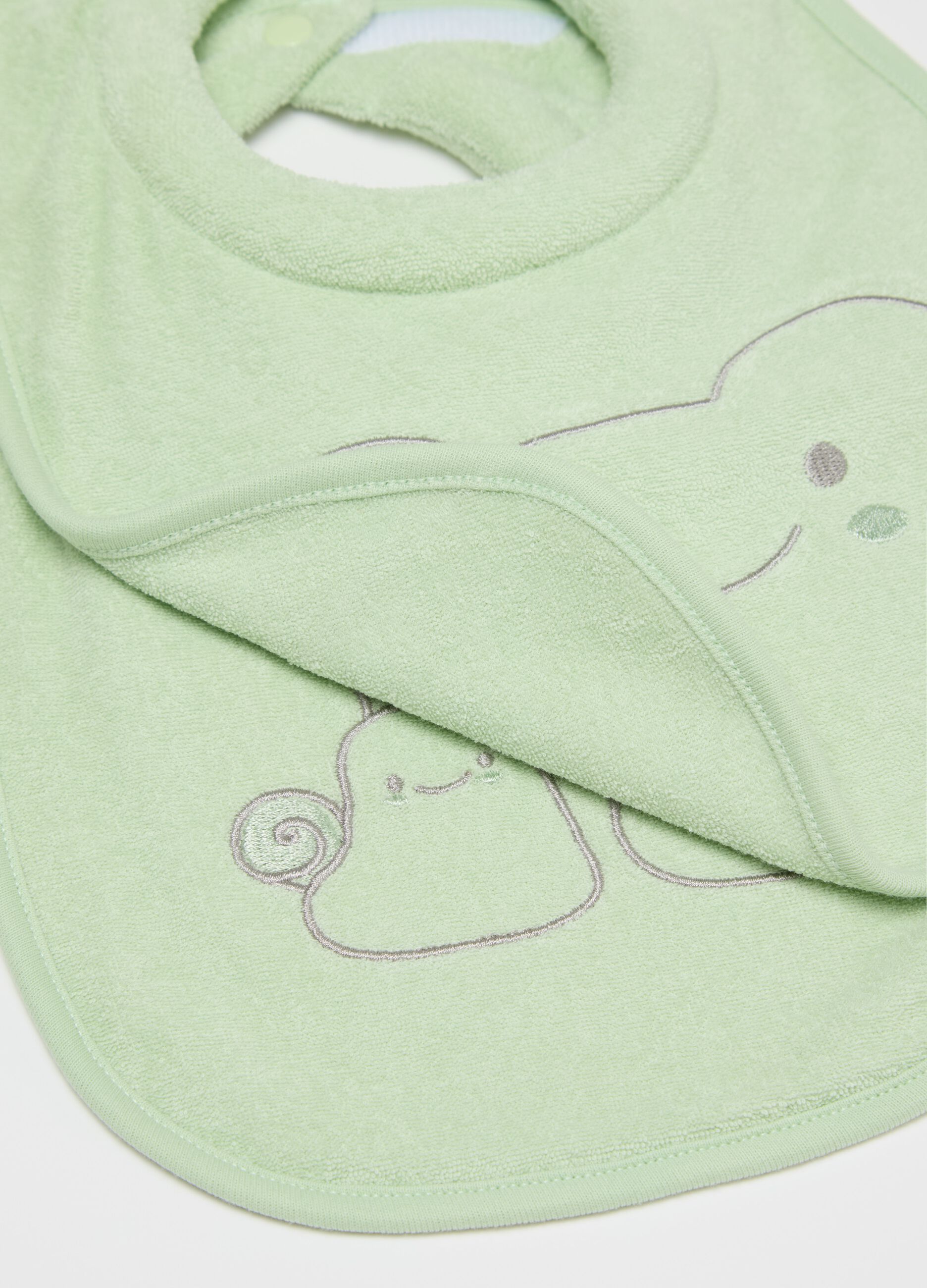 Two-pack bibs with snails embroidery