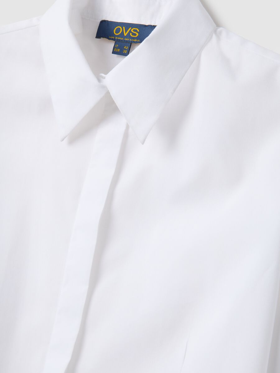 White slim fit cotton blend shirt with classic collar and buttons_5