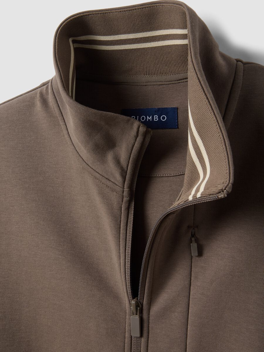 Brown cotton blend regular fit sweatshirt with full zip and high collar_5
