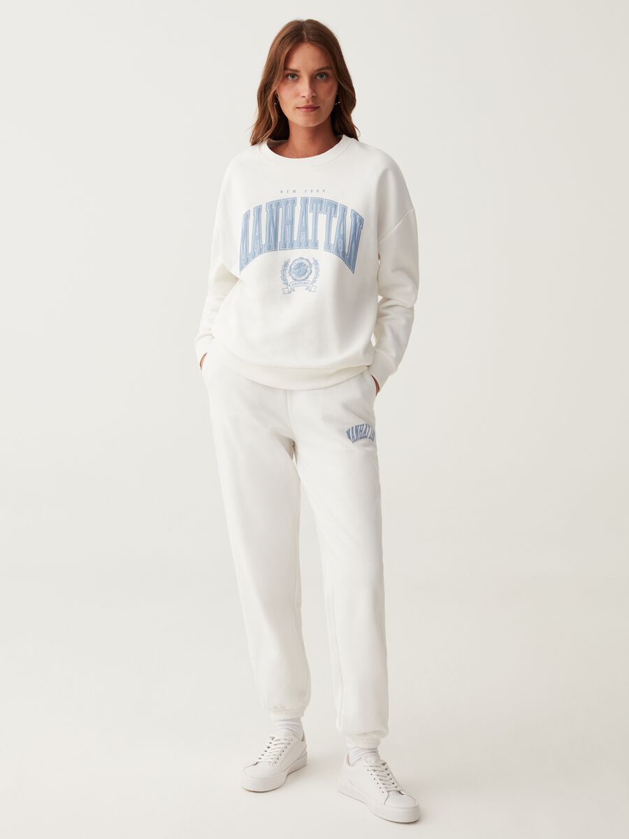 Joggers in felpa con stampa lettering_0