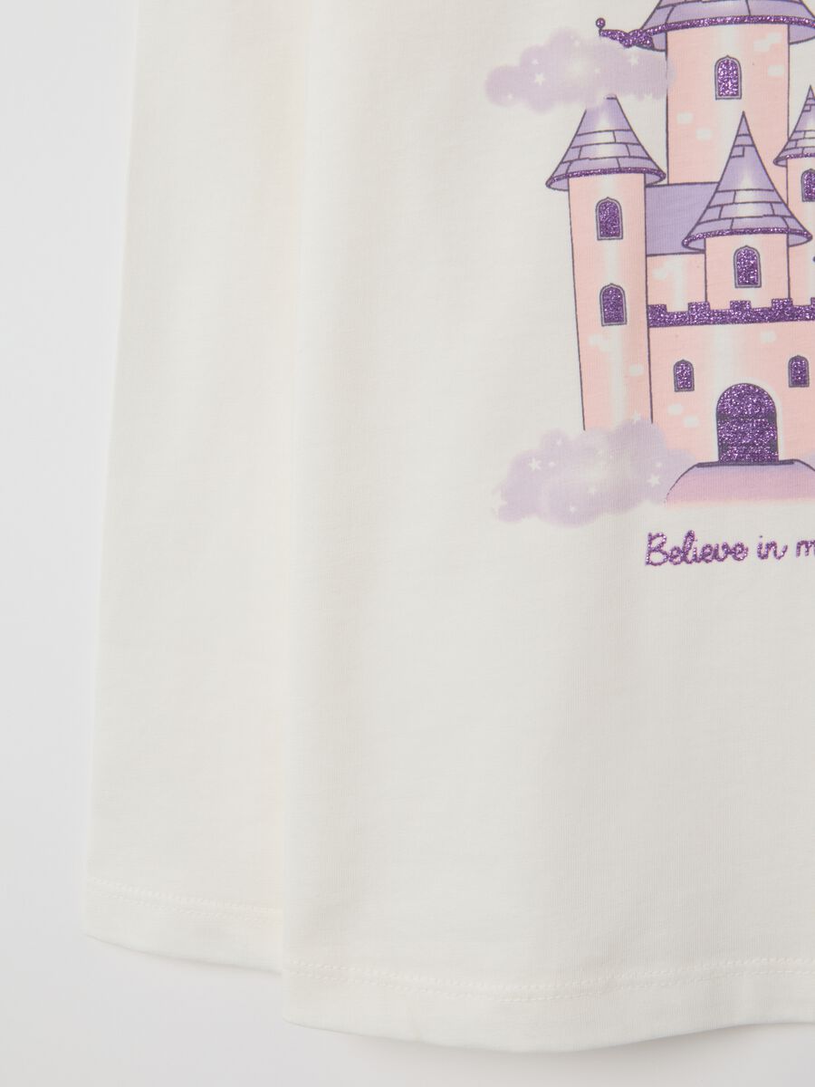 T-shirt da bambina in puro cotone bianca regular fit con stampa_3