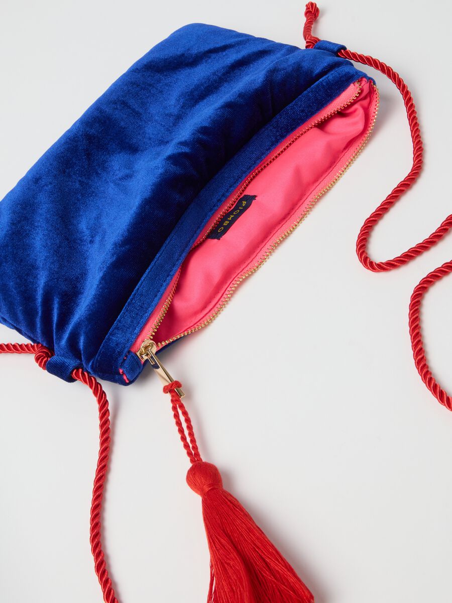 Blue fabric bag with red details_2