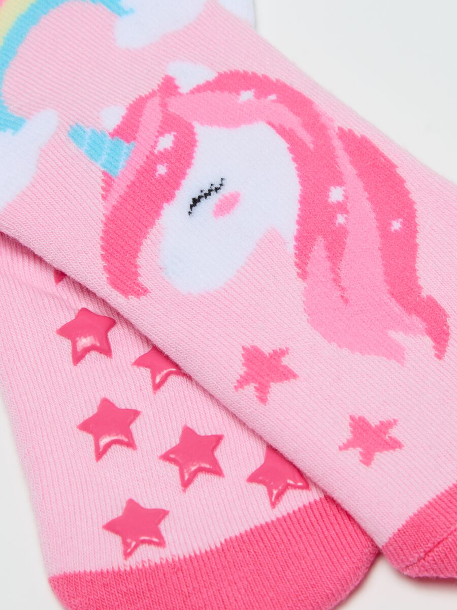 Two-pack slipper socks with unicorn and rainbows design_2
