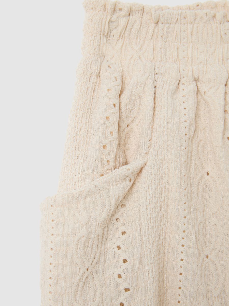 Shorts da bambina in tessuto elasticizzato beige_3