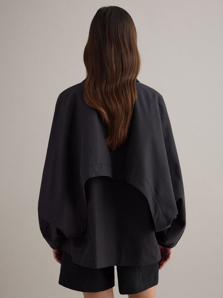 Black oversized cotton blend jacket with hidden closure_4