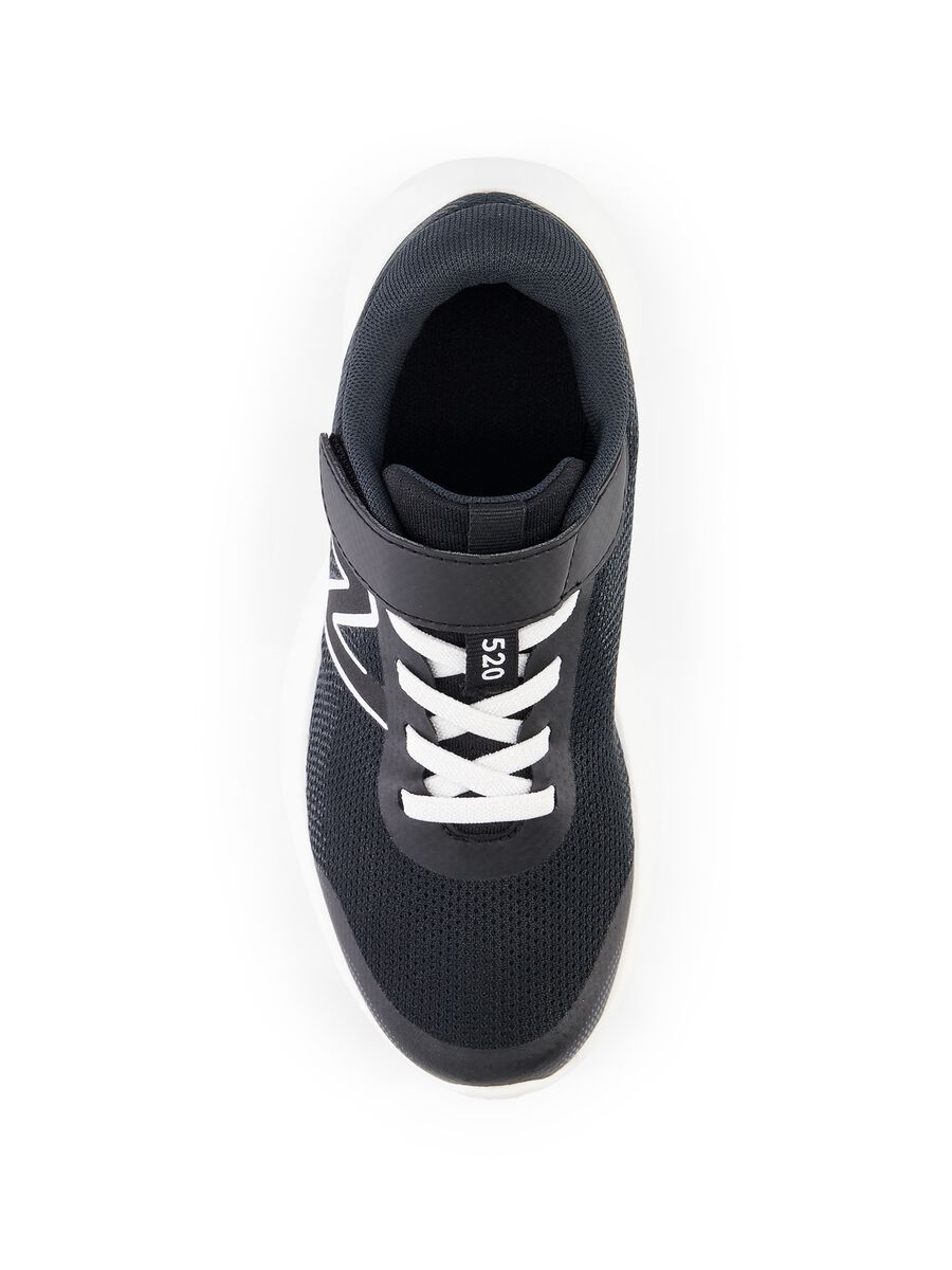 Sneakers 520 V8 fresh foam_1