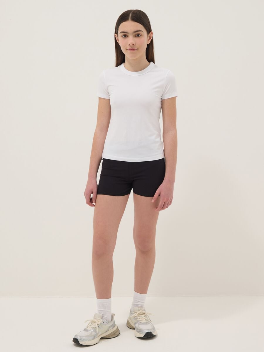 Girls&rsquo; slim-fit black stretch organic cotton shorts_0