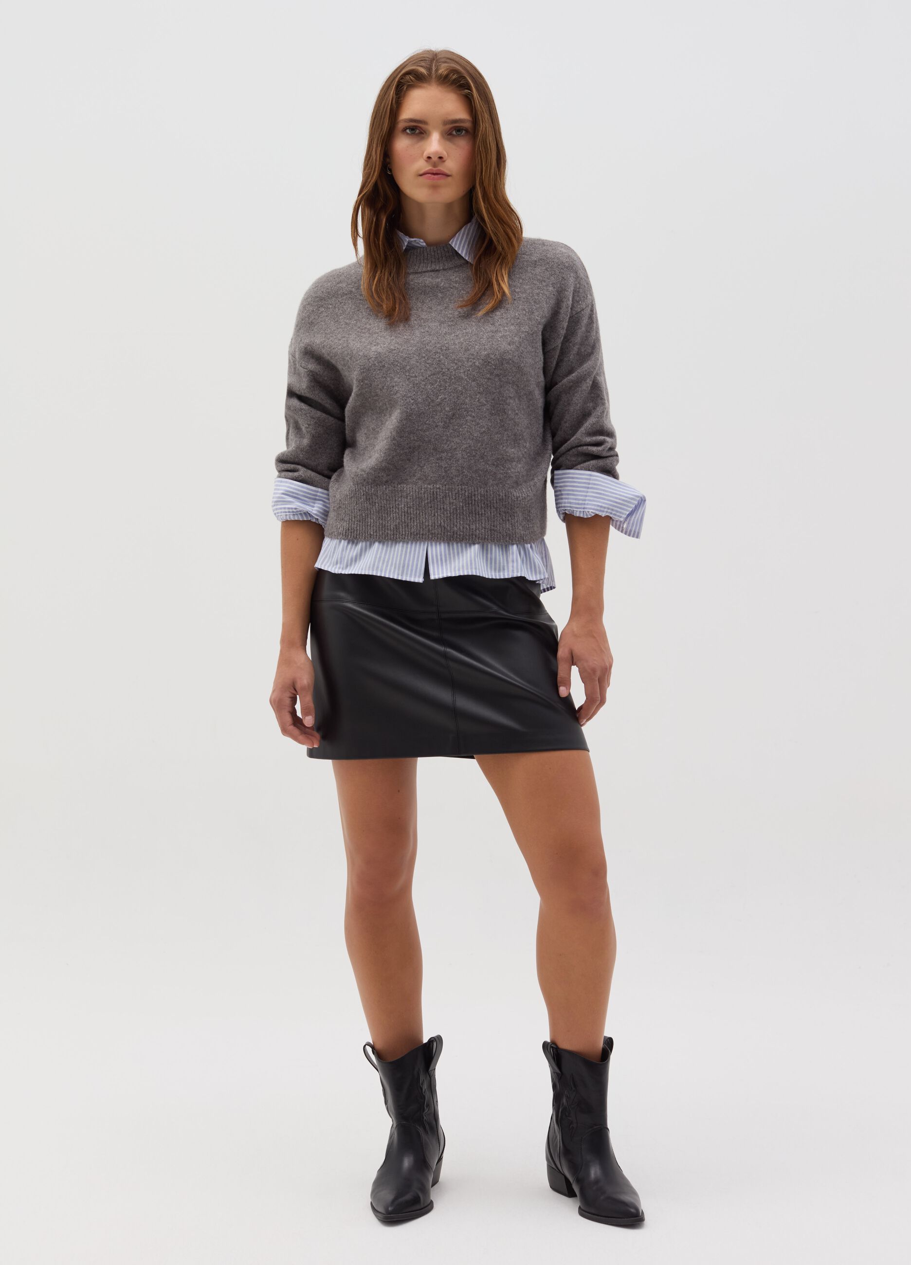 Glossy-effect miniskirt