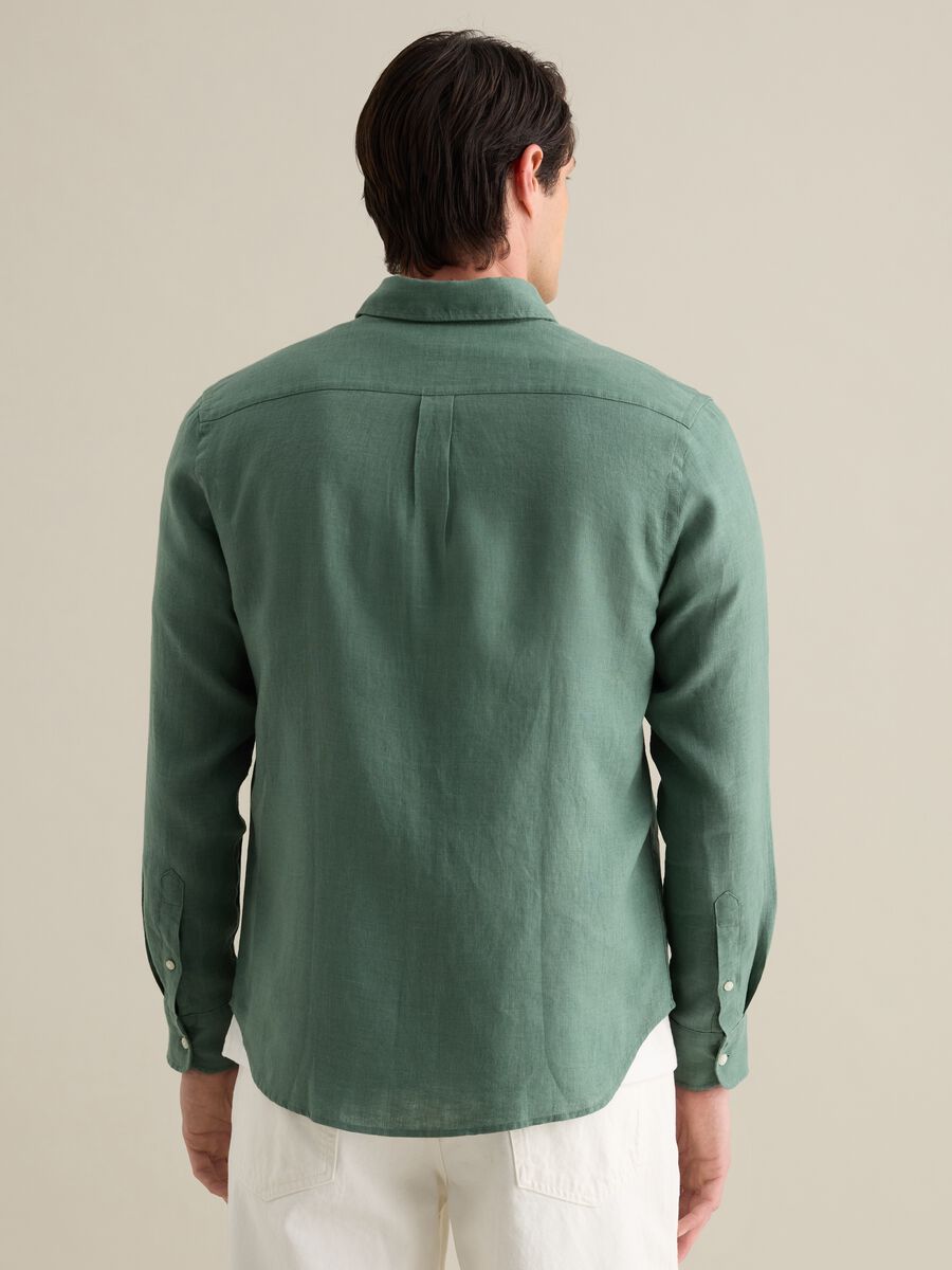 Green linen shirt with buttondown collar_3