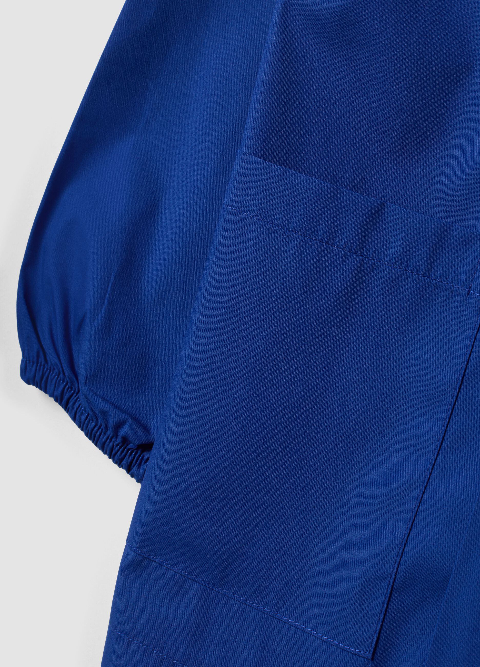 Blue boys&rsquo; school smock with zip and Sonic embroidery