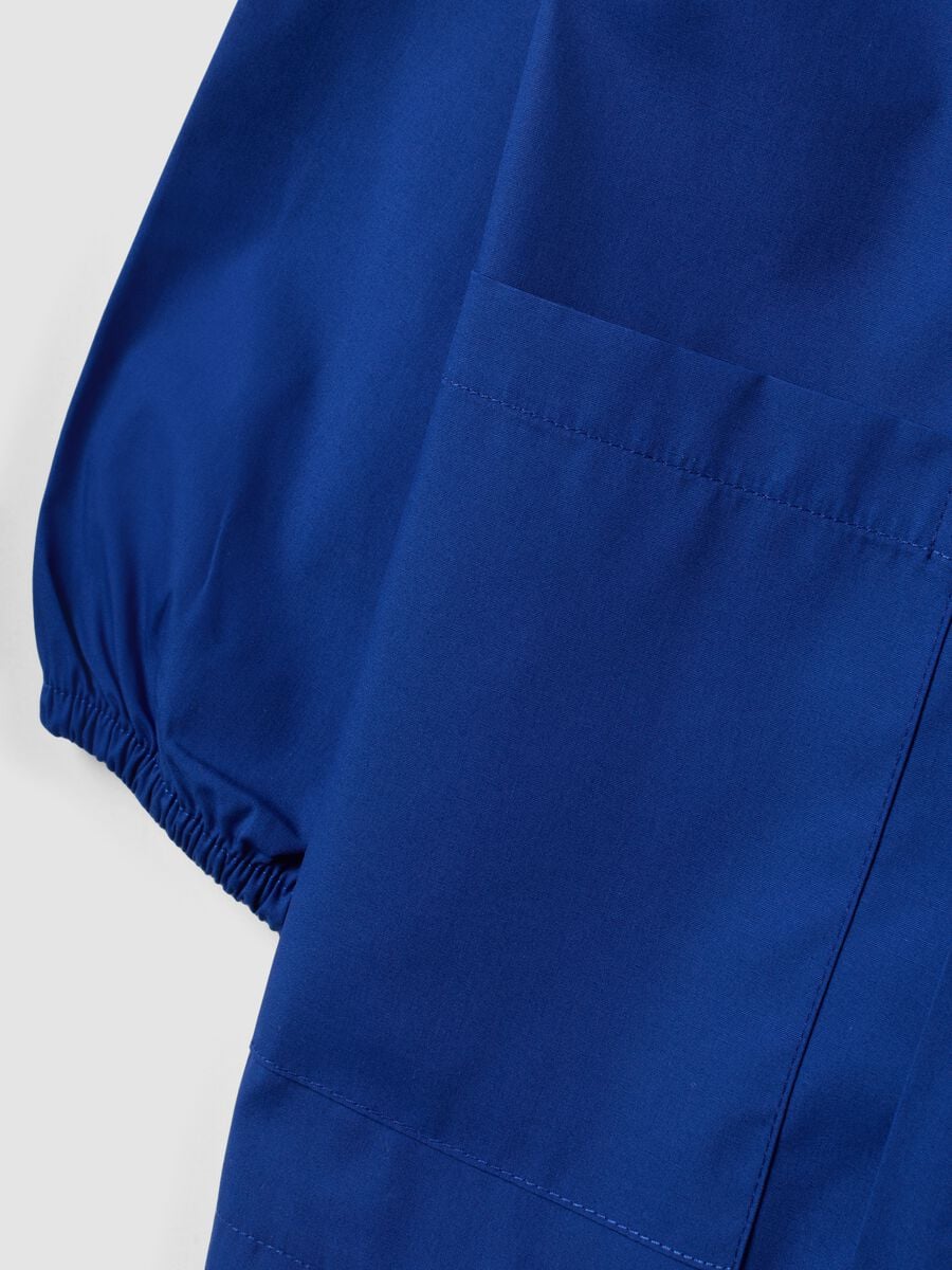 Blue boys&rsquo; school smock with zip and Sonic embroidery_3