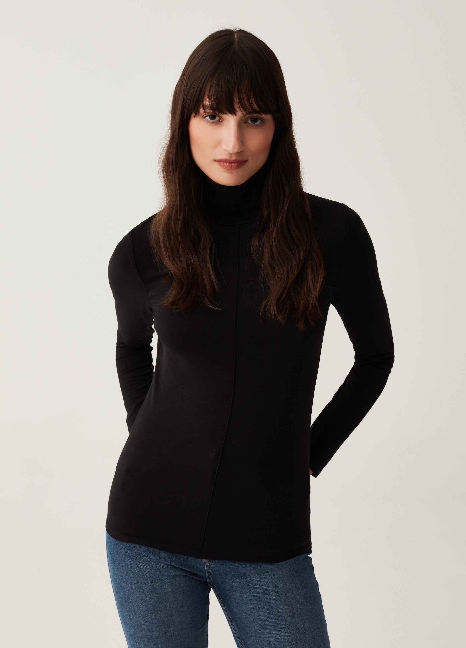 T-shirt a collo alto con cucitura in rilievo_0