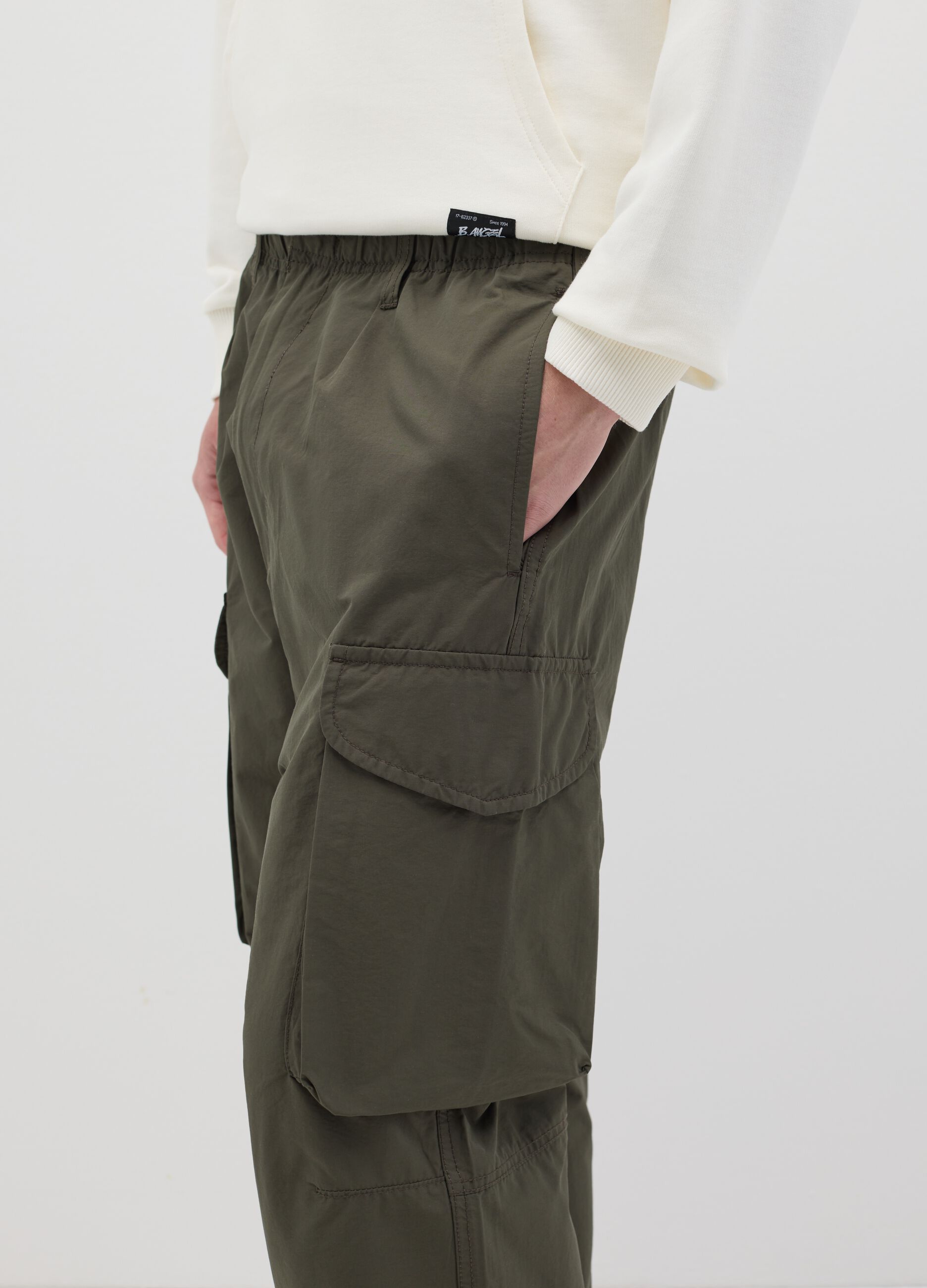 Pantaloni parachute con coulisse