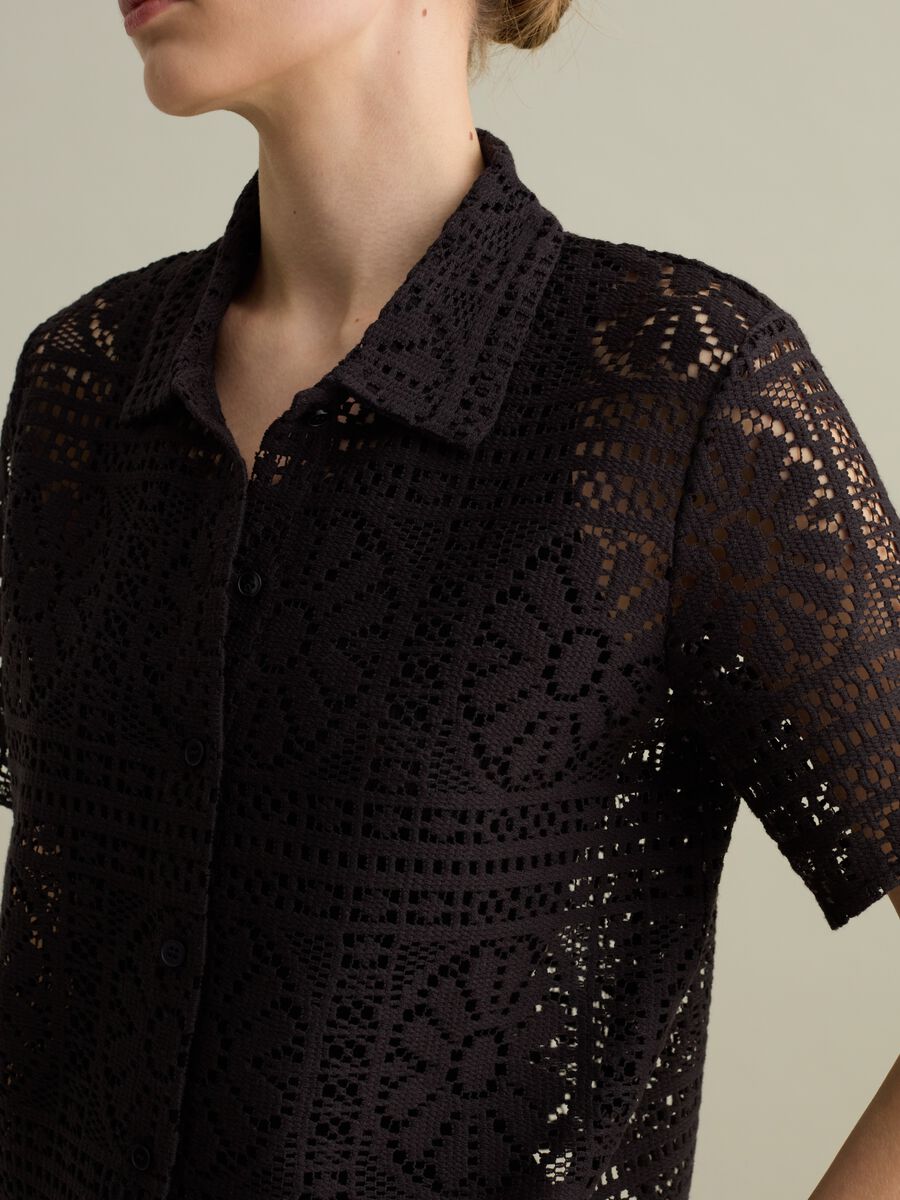 Black polo shirt in lace_2