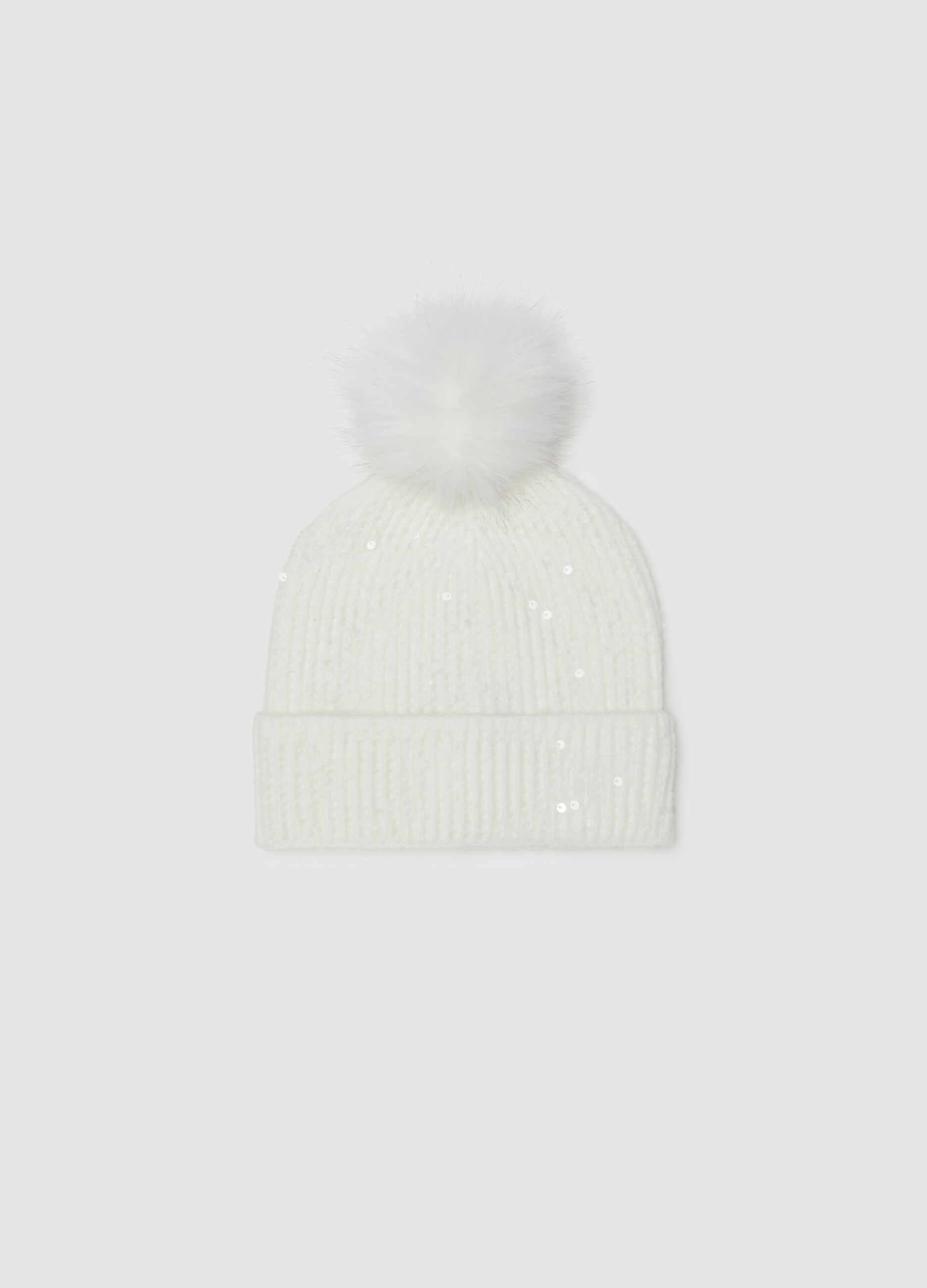White hat with pom pom and sequins