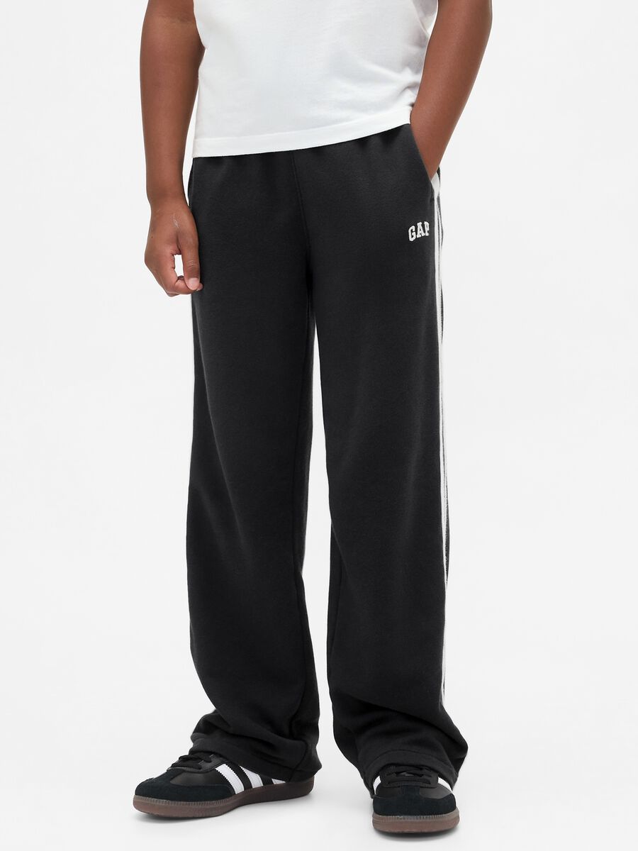 Pantaloni neri per bambino_1