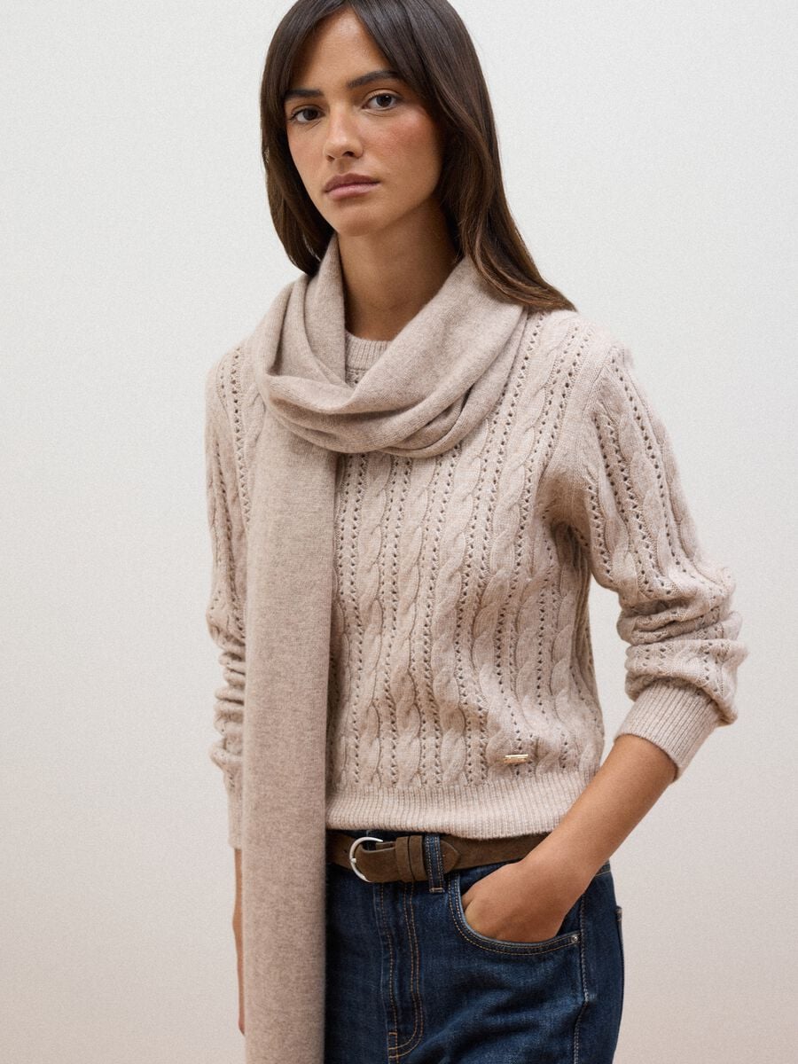 Beige cable-knit wool-blend crew-neck jumper, regular fit_1