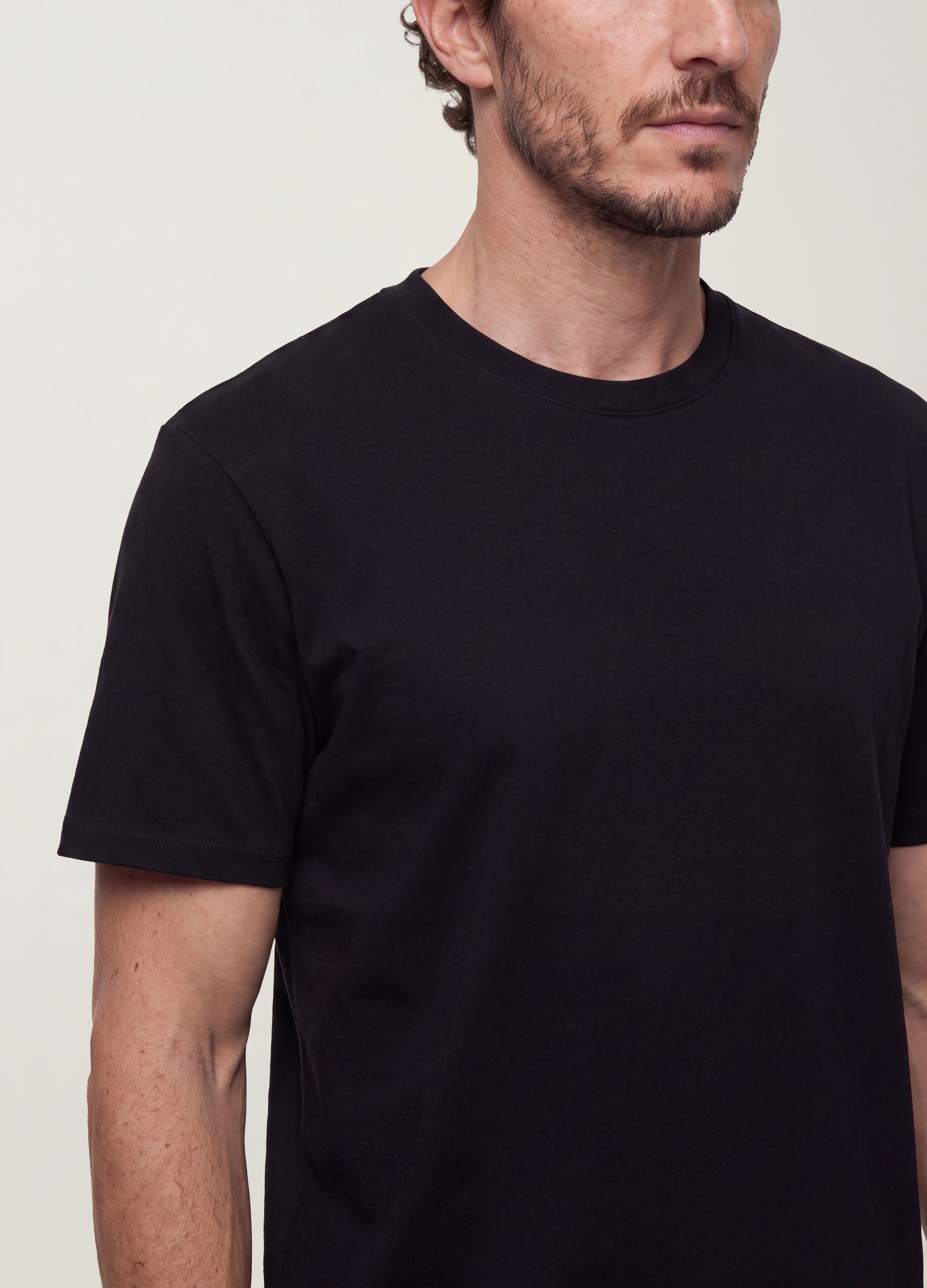 Black The Iconic Tee T-shirt in pure cotton, short sleeves, relaxed fit