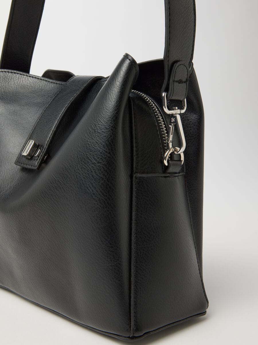 Black Shoulder Bag_2