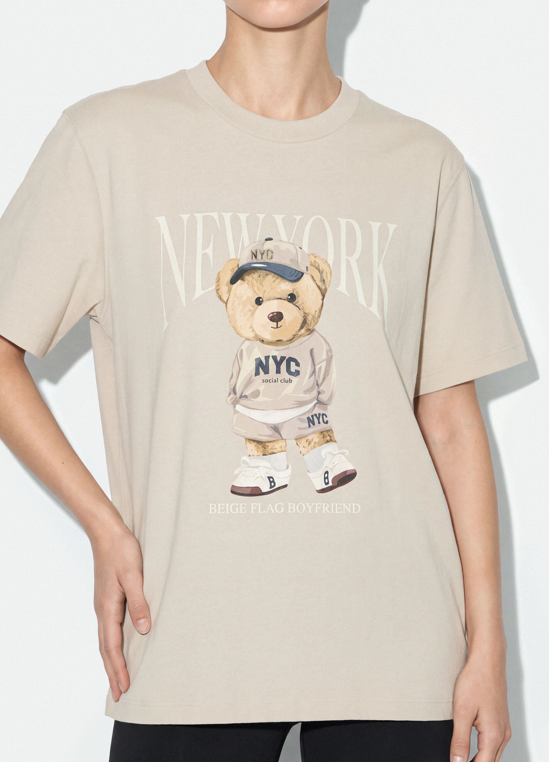 Beige relaxed-fit pure cotton T-shirt with teddy print