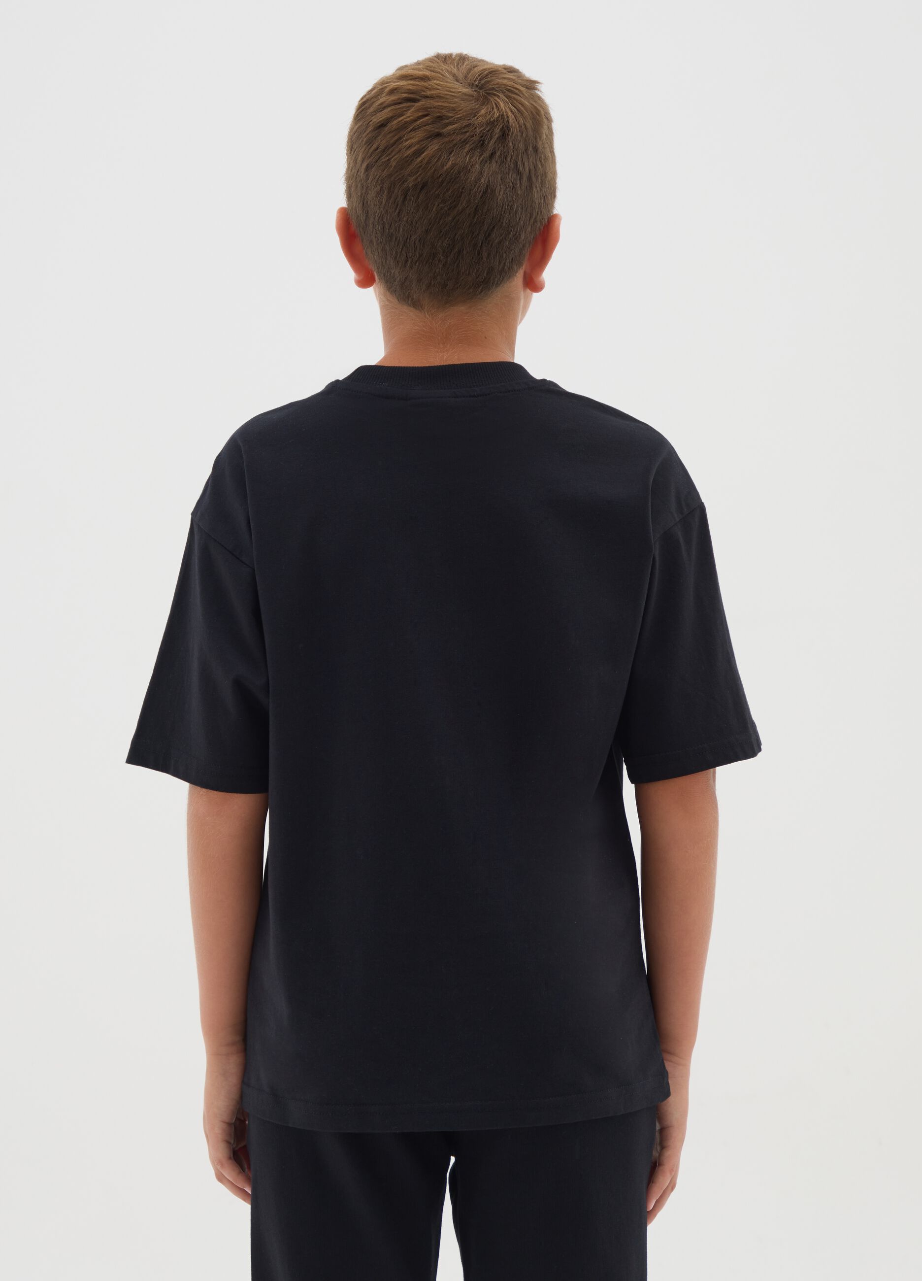 T-shirt da ragazzo in puro cotone nero over