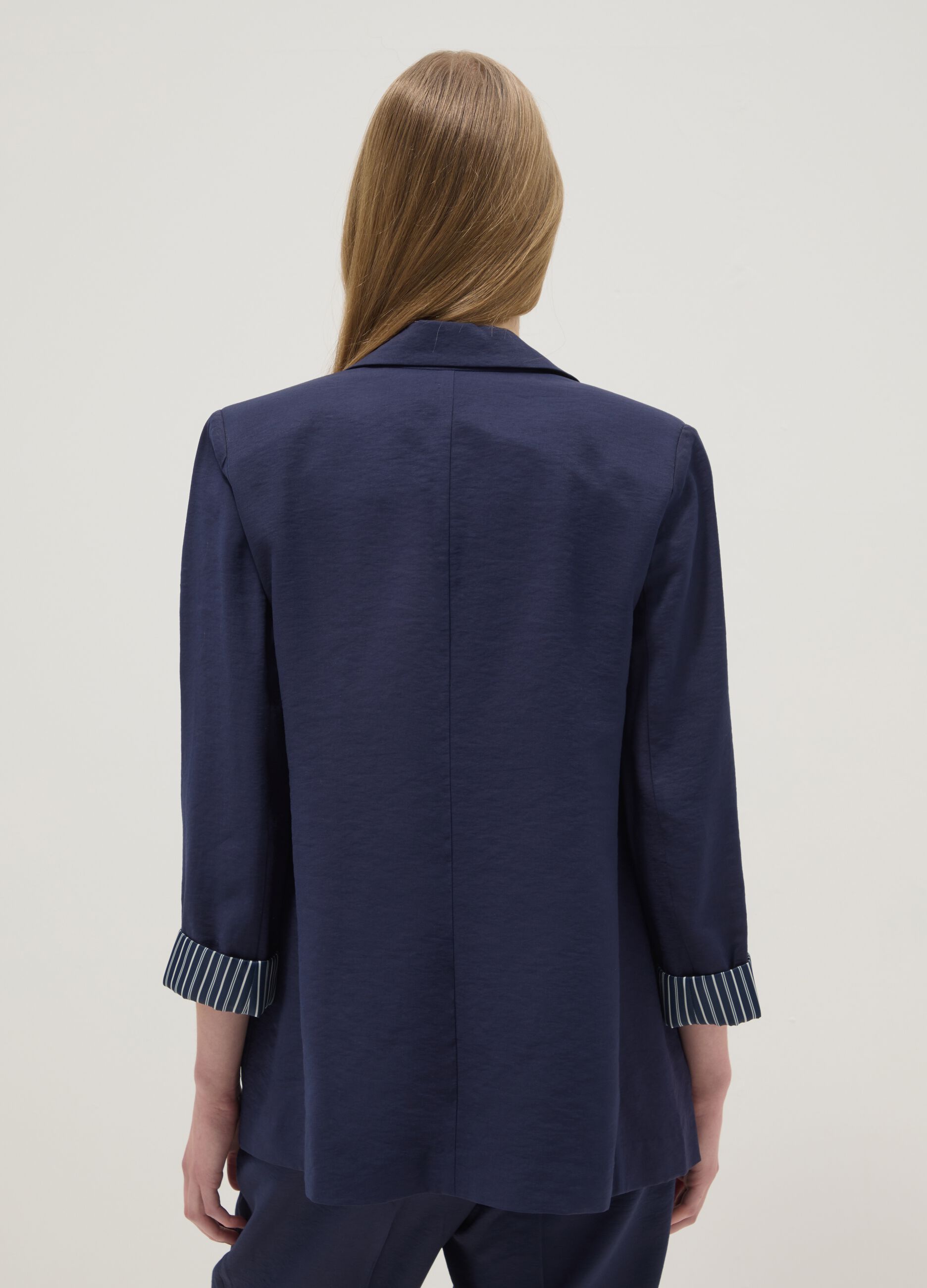 Blazer in misto viscosa blu regular fit con polsini a righe