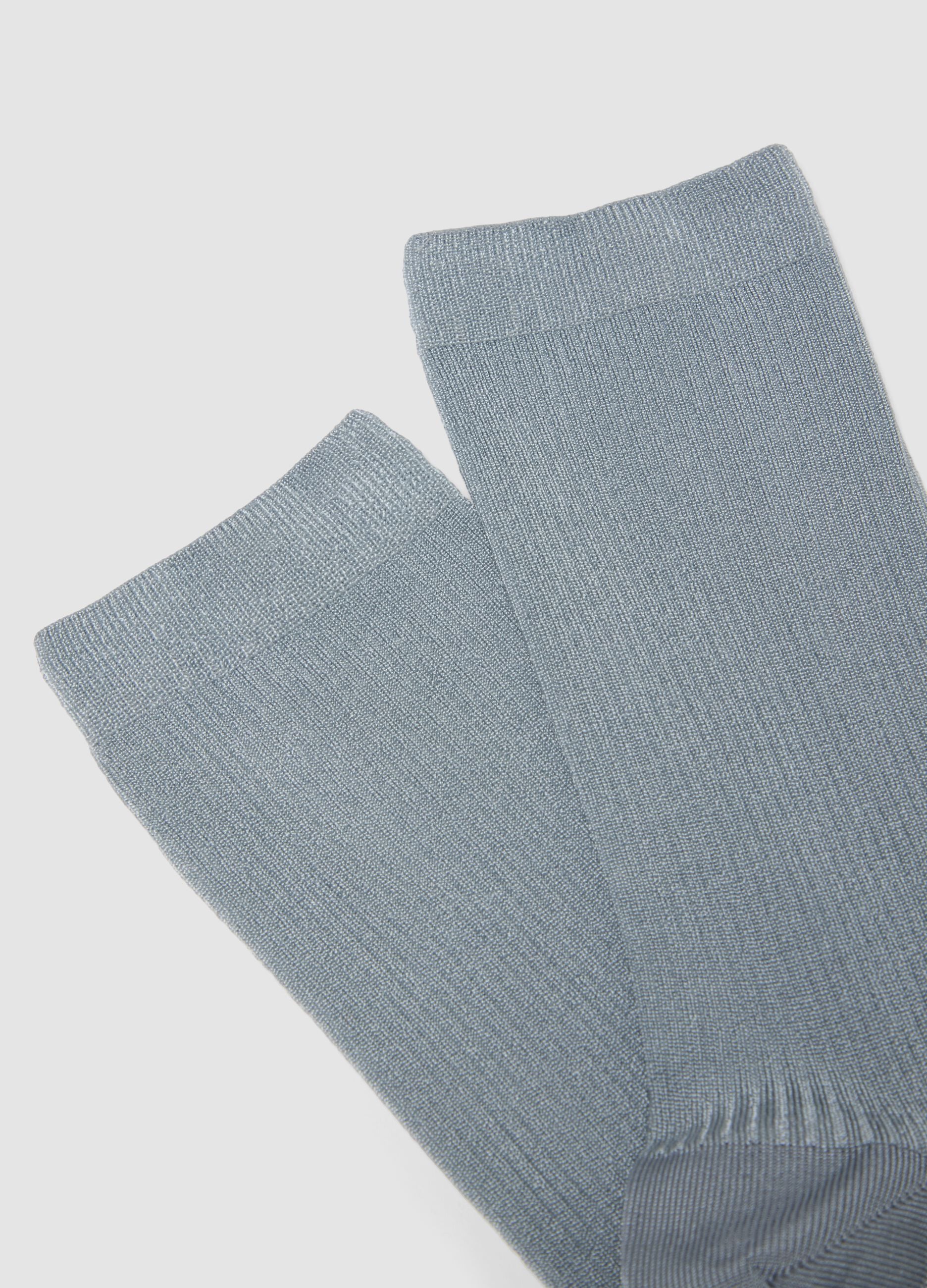 Long sky-blue stretch viscose socks