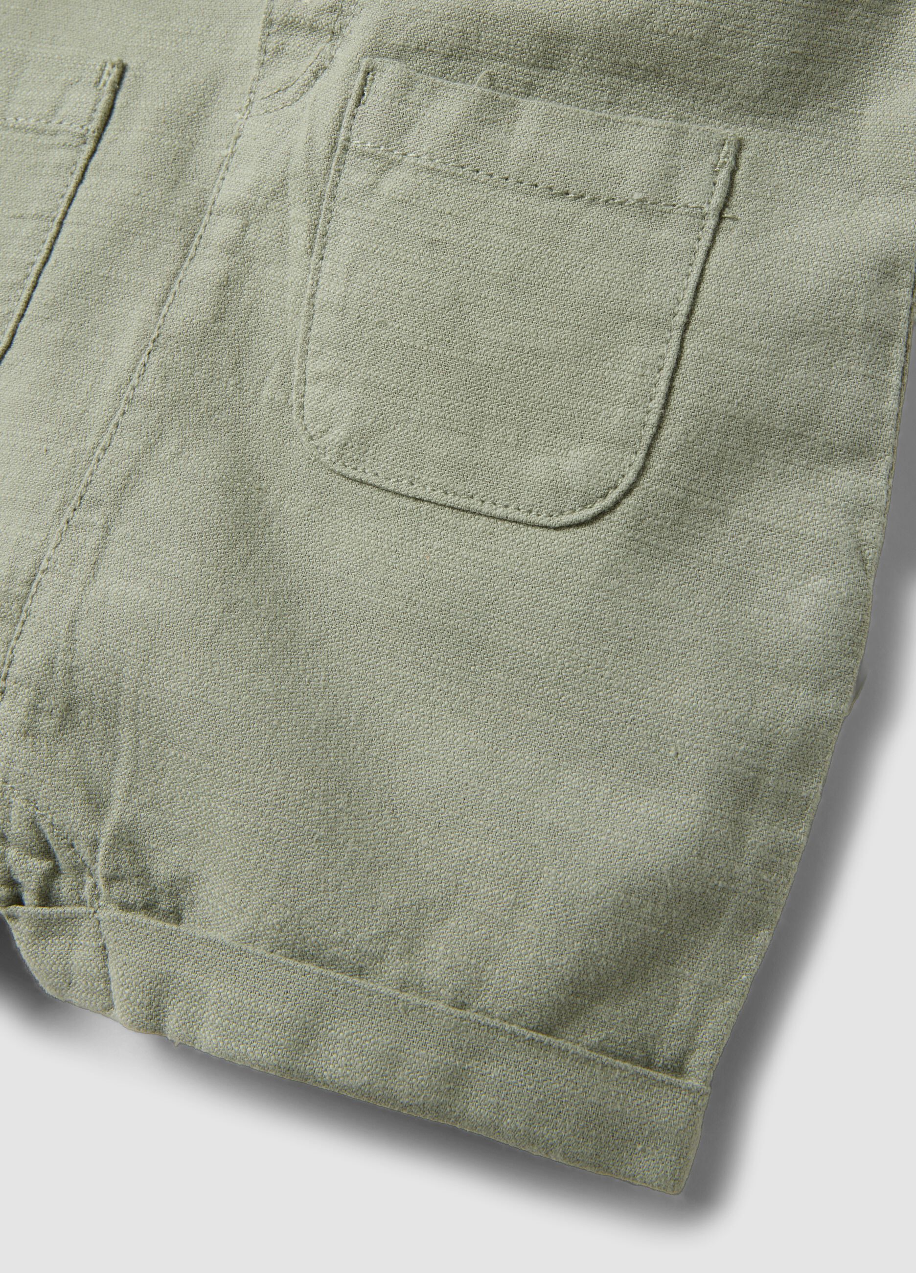 Green pure cotton set with short dungarees and printed T-shirt for babies