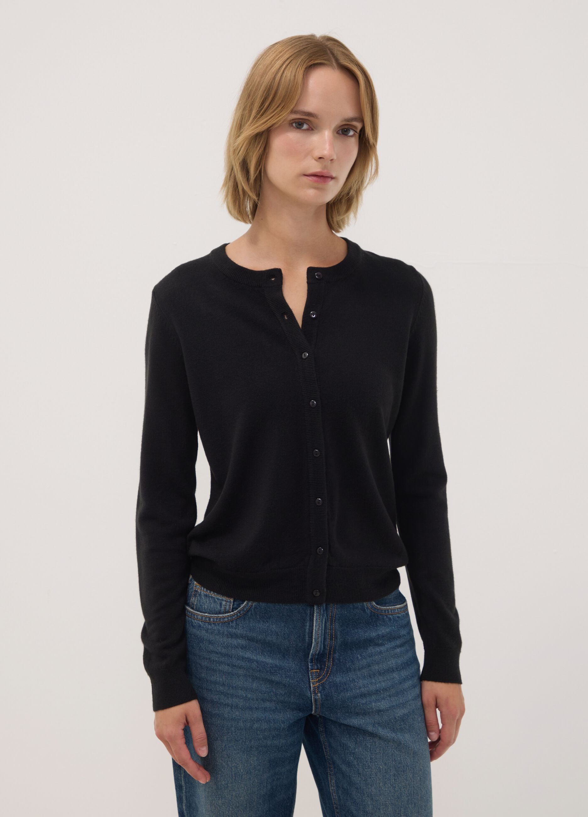 Black crew-neck regular-fit cardigan with buttons