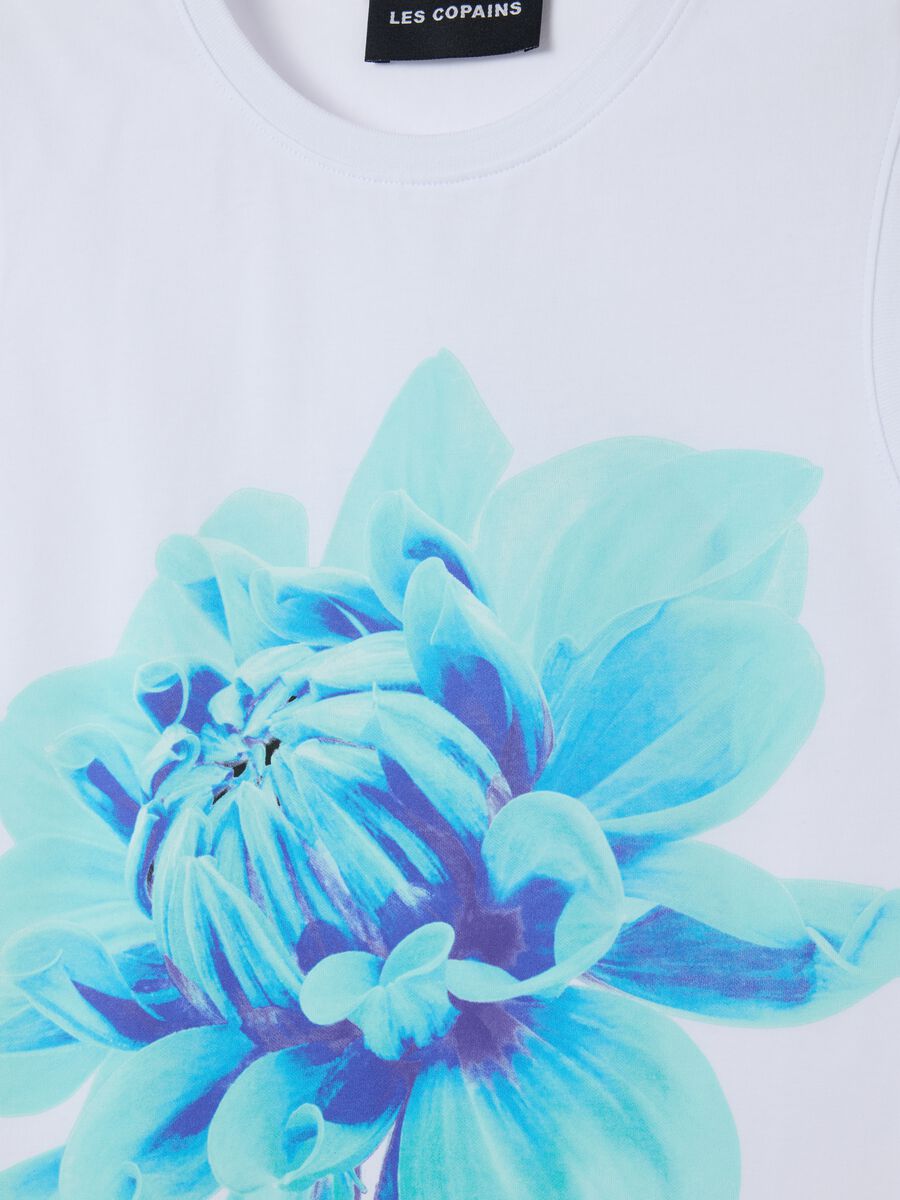 White tank top with floral print by Les Copains_5