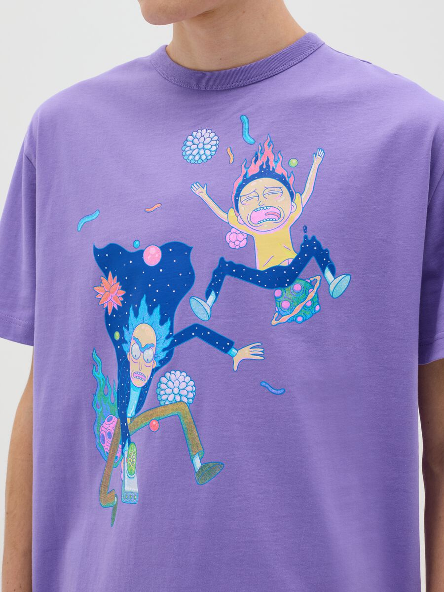 Purple T-shirt with Rick and Morty print_2