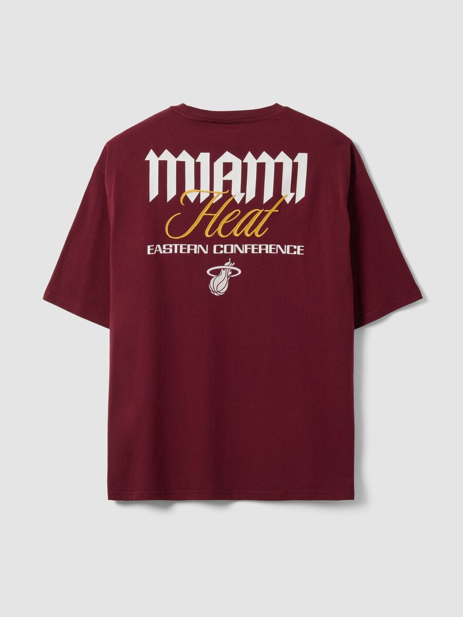 Red 100% cotton Miami Heat print T-shirt_2