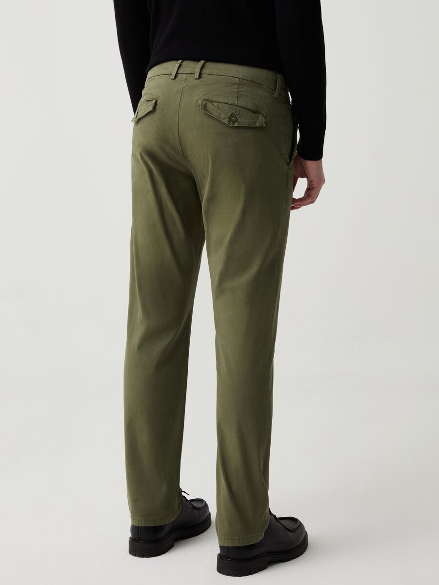 Regular-fit chino trousers_1