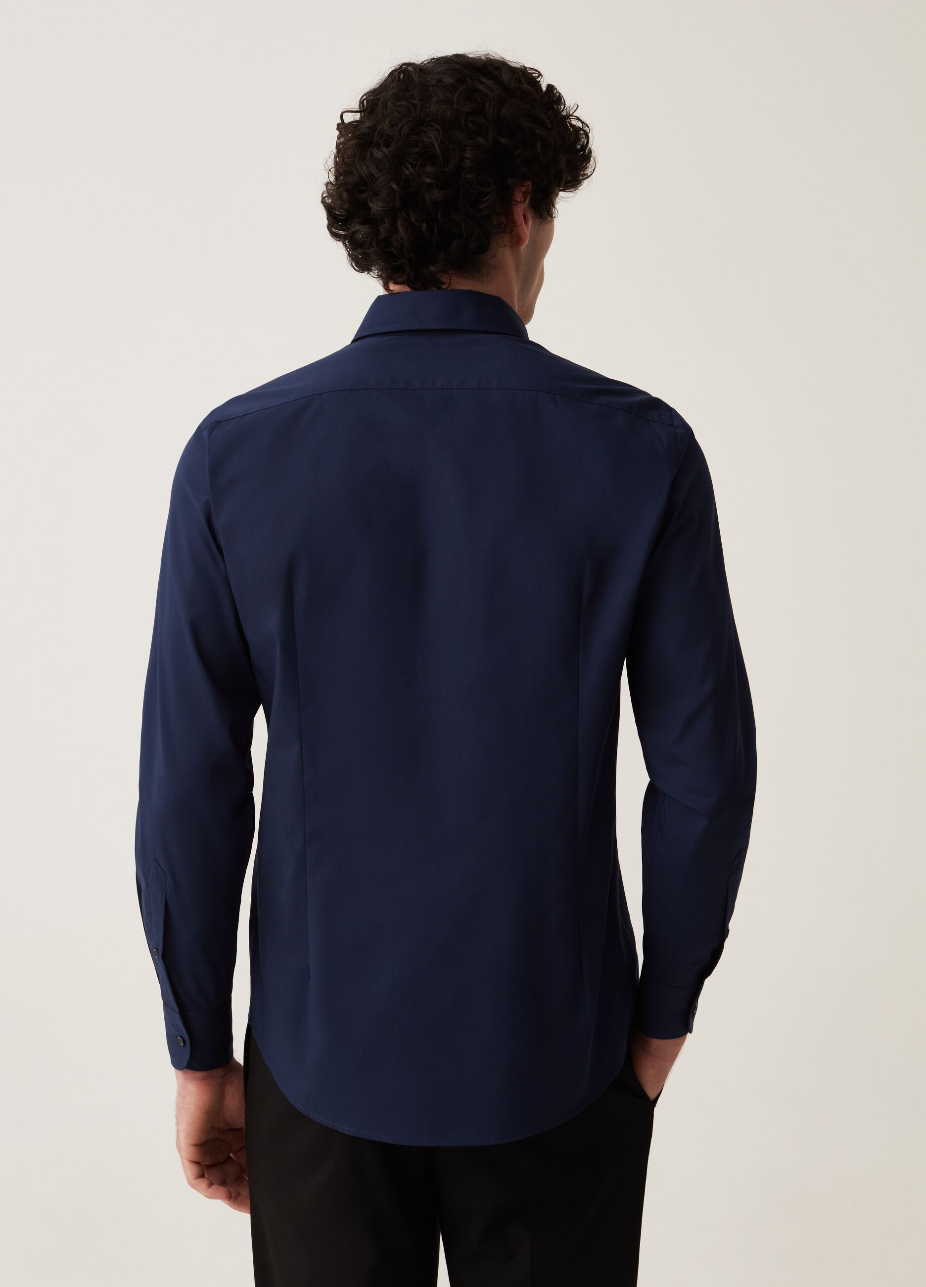 Slim-fit easy-iron cotton shirt