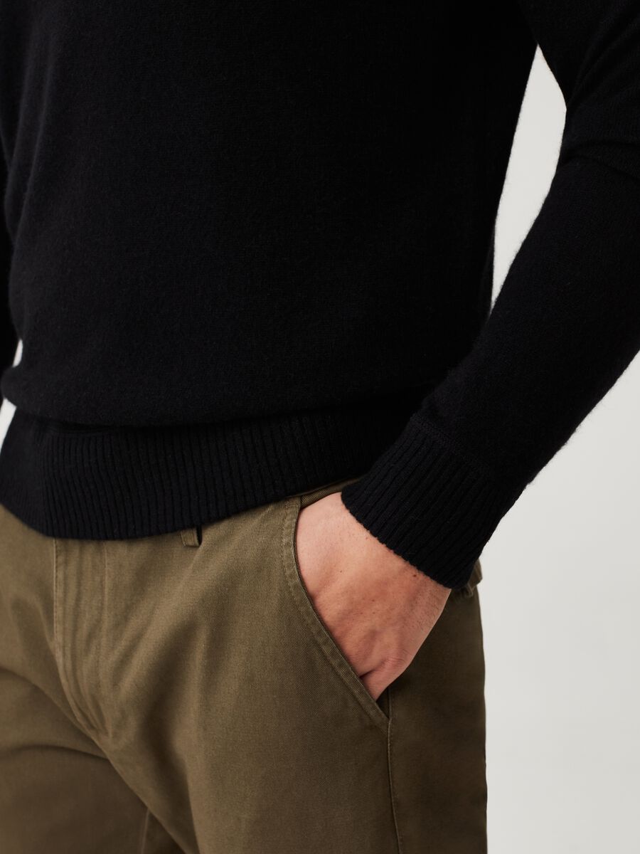 Pullover in cashmere con maniche raglan_3