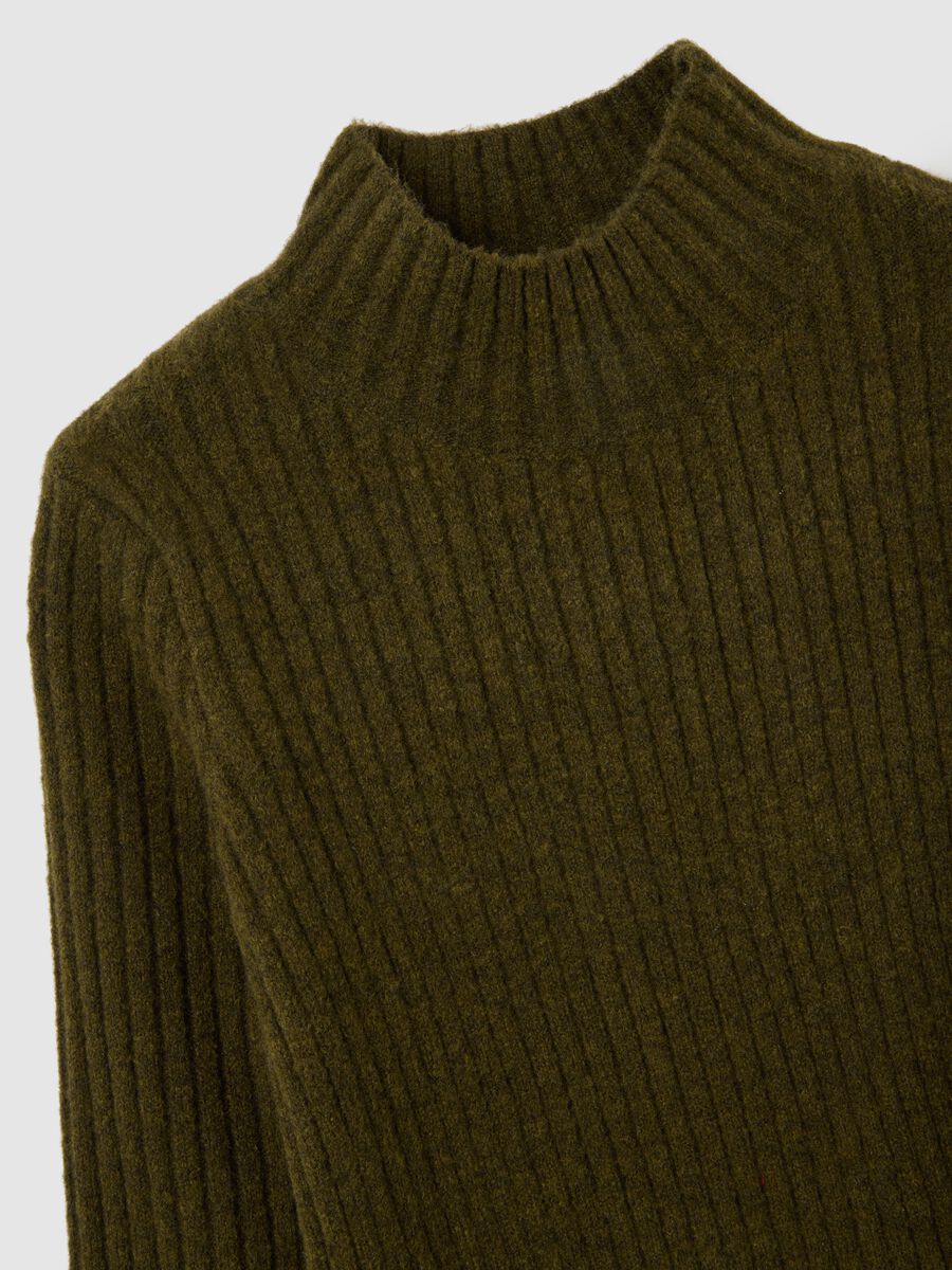 Green Ribbed Turtleneck Sweater - Fitted Fit_6