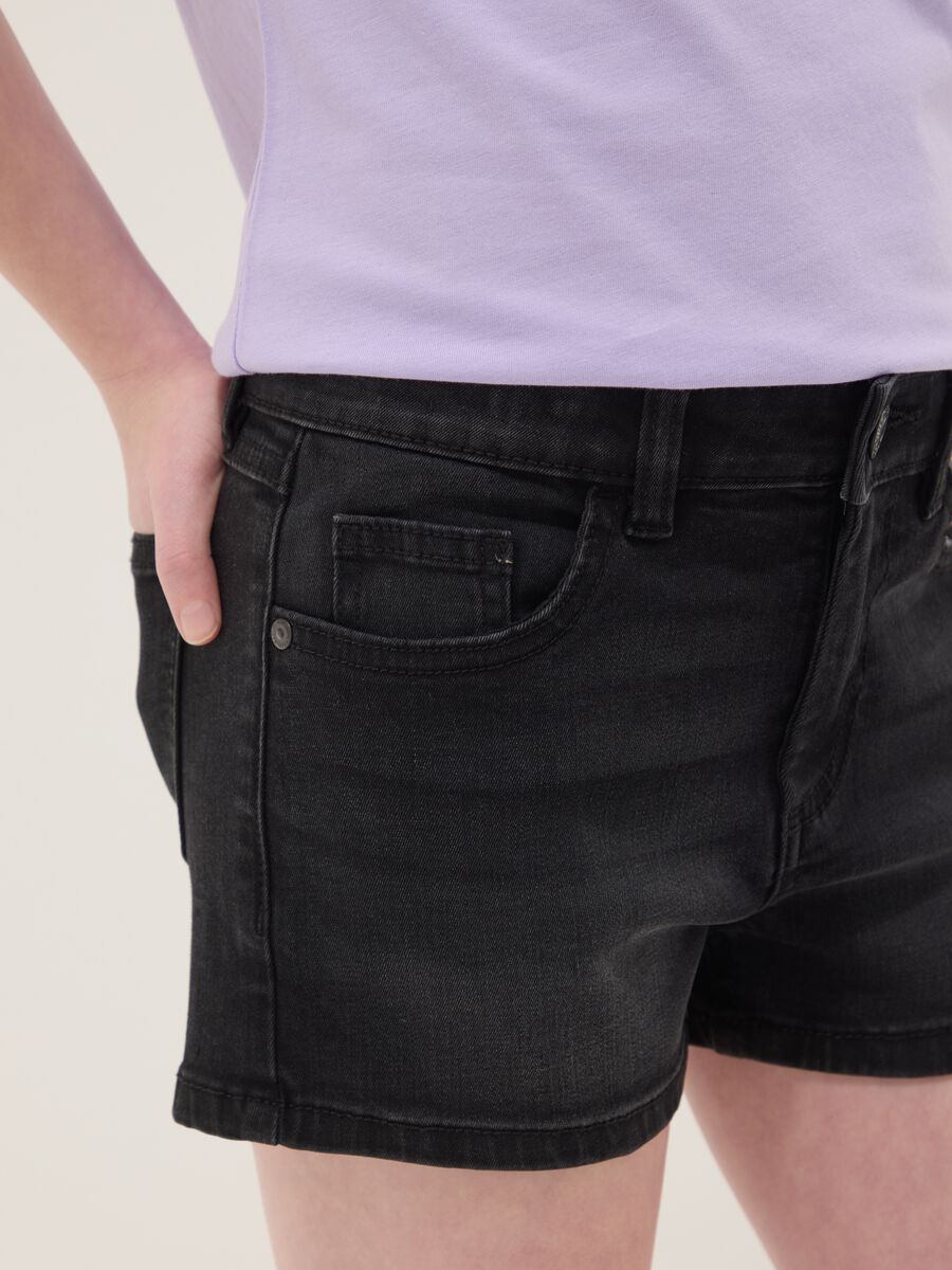Shorts denim neri in misto cotone elasticizzato da ragazza slim fit_2