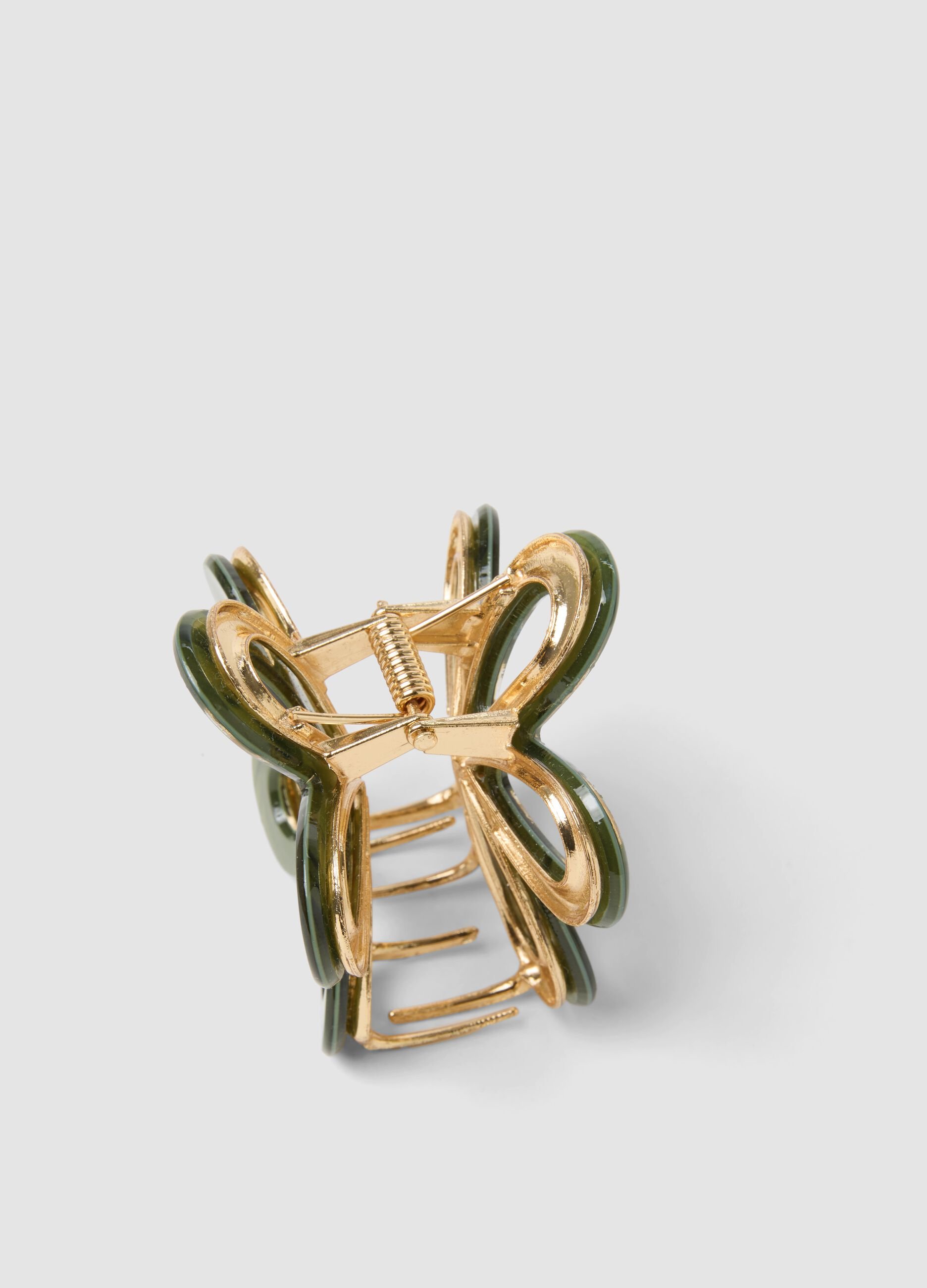 Green flower-shaped hair clip