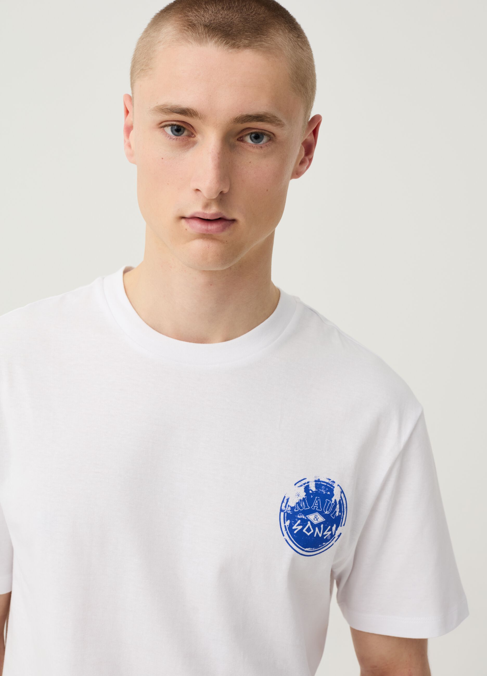 T-shirt with Hawaiian surf print