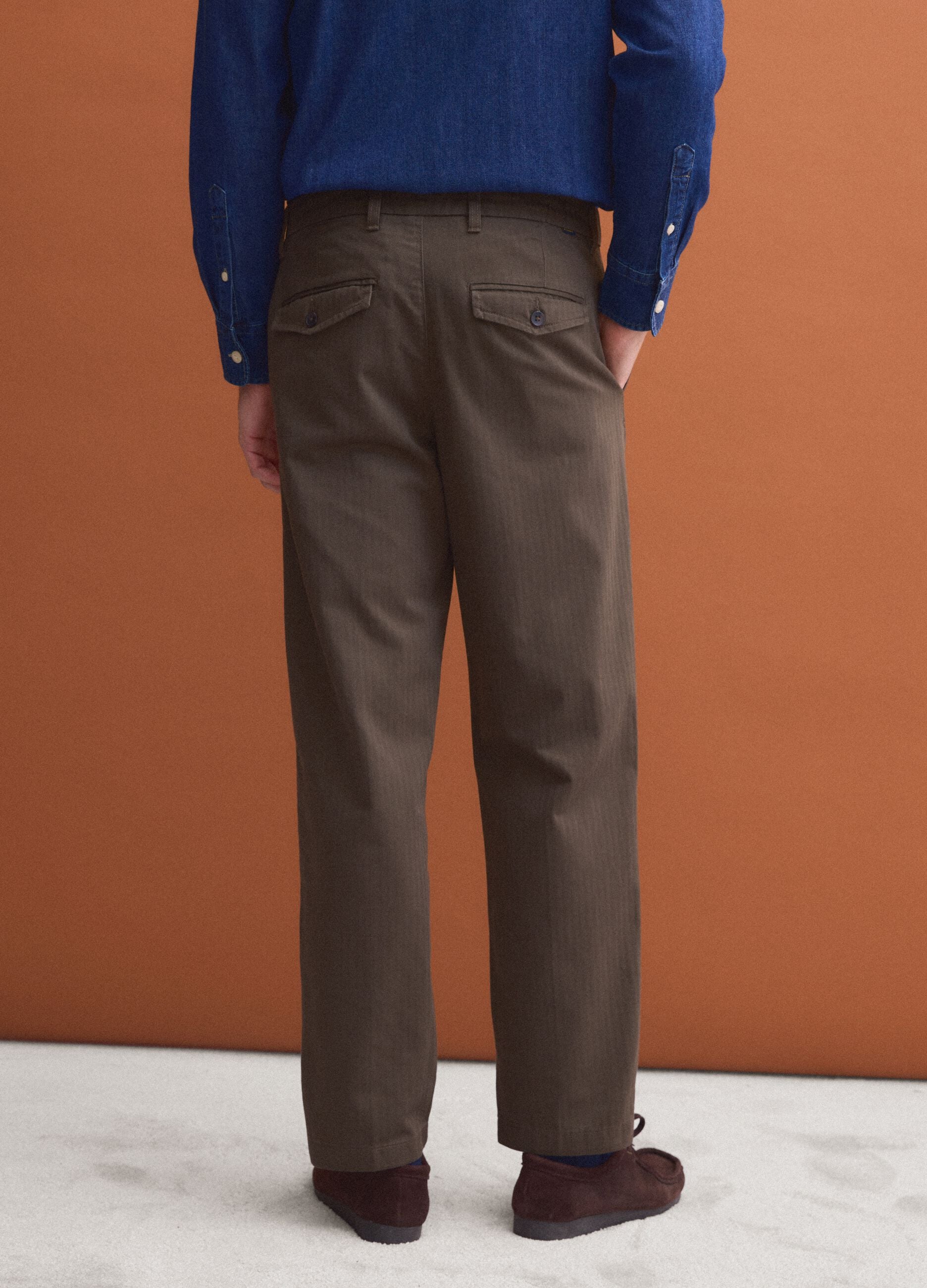 Brown pure cotton carrot-fit chino trousers