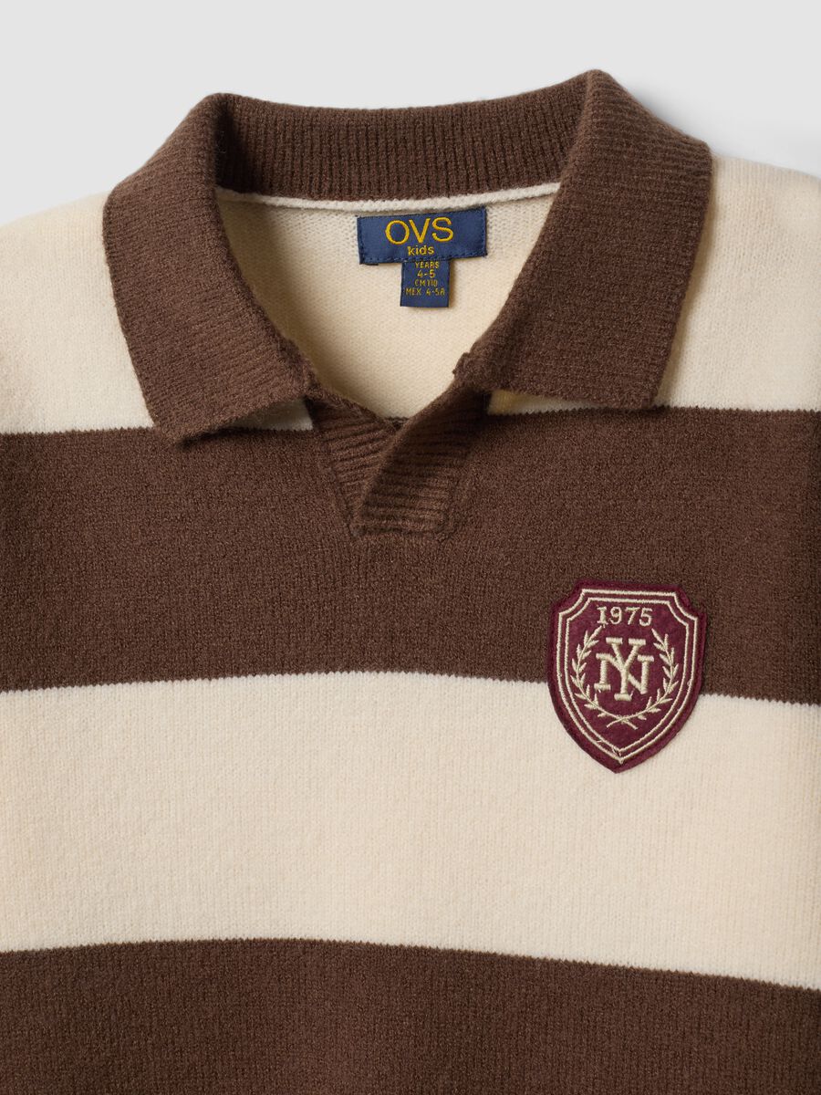 Brown striped polo-collar top_2