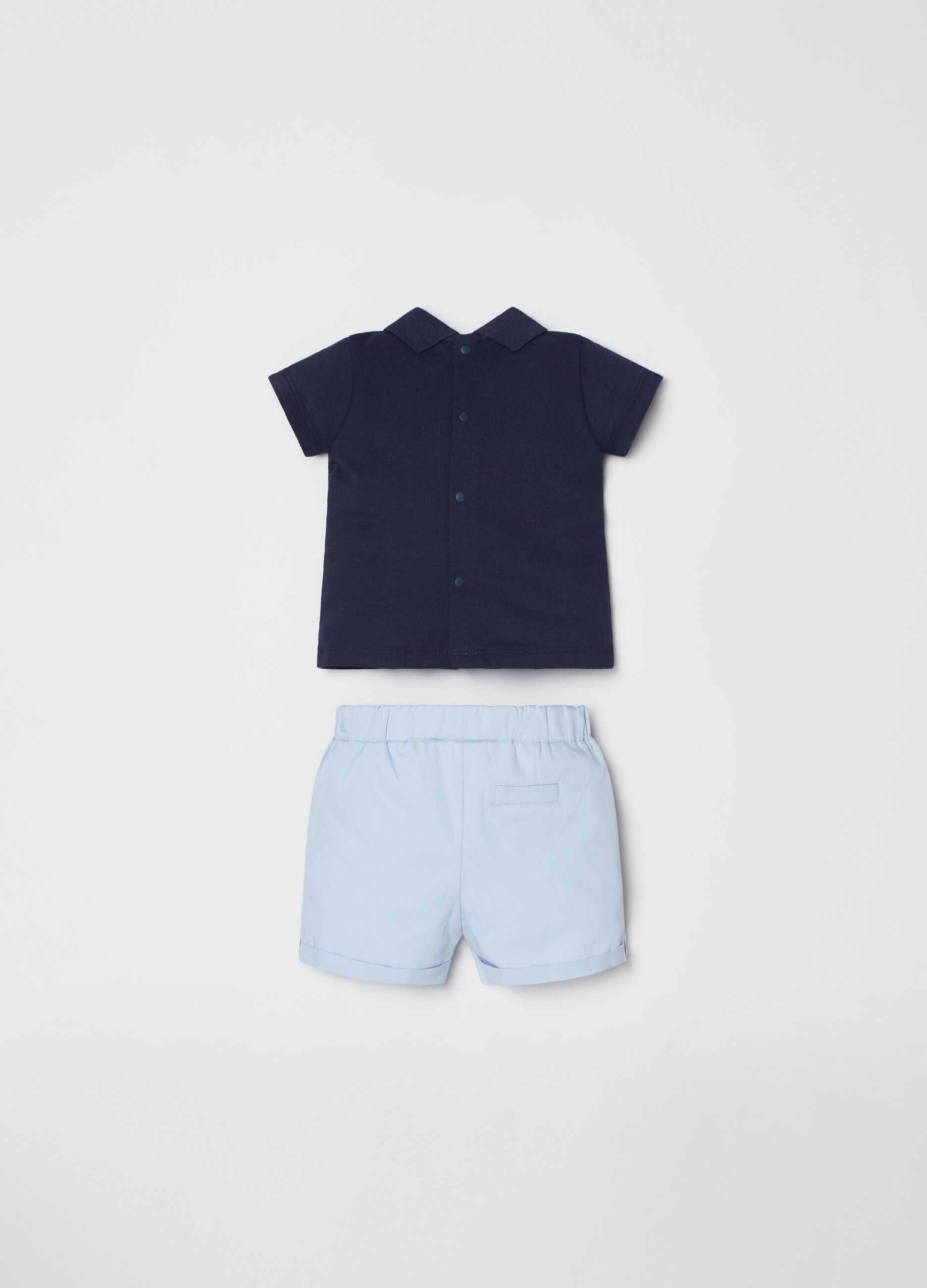 Set t-shirt con ricamo e shorts_1