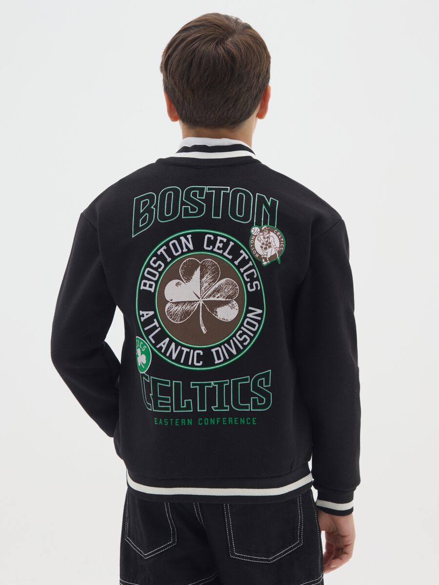 Black cotton blend kids' sweatshirt regular fit with Celtics logo_1