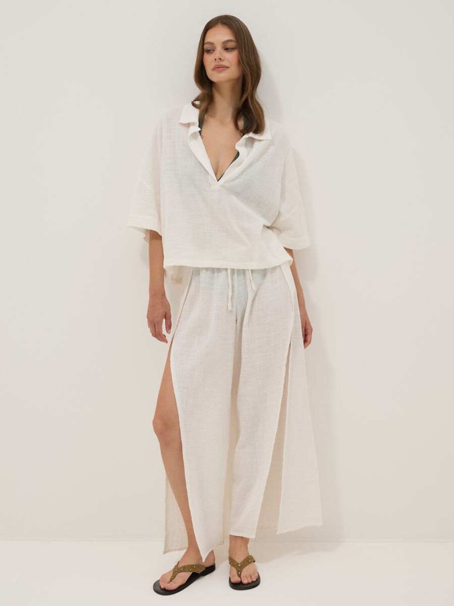Short white pure cotton kaftan with V-neck_0