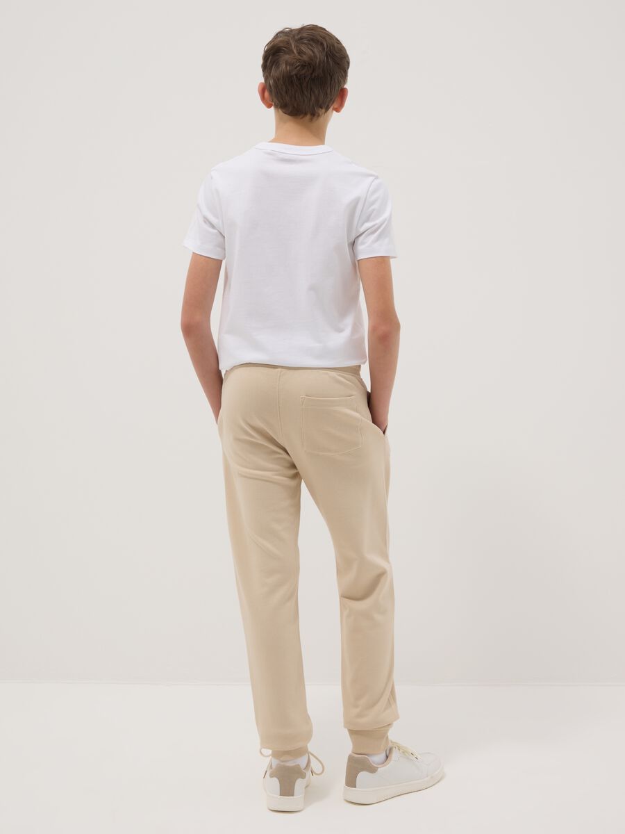Jogger in puro cotone beige da ragazzo regular fit_2