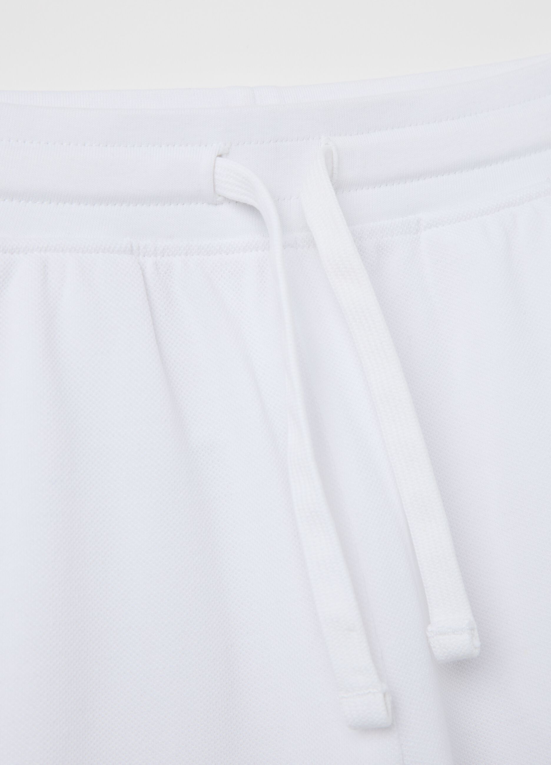 Shorts bianchi in cotone con coulisse 