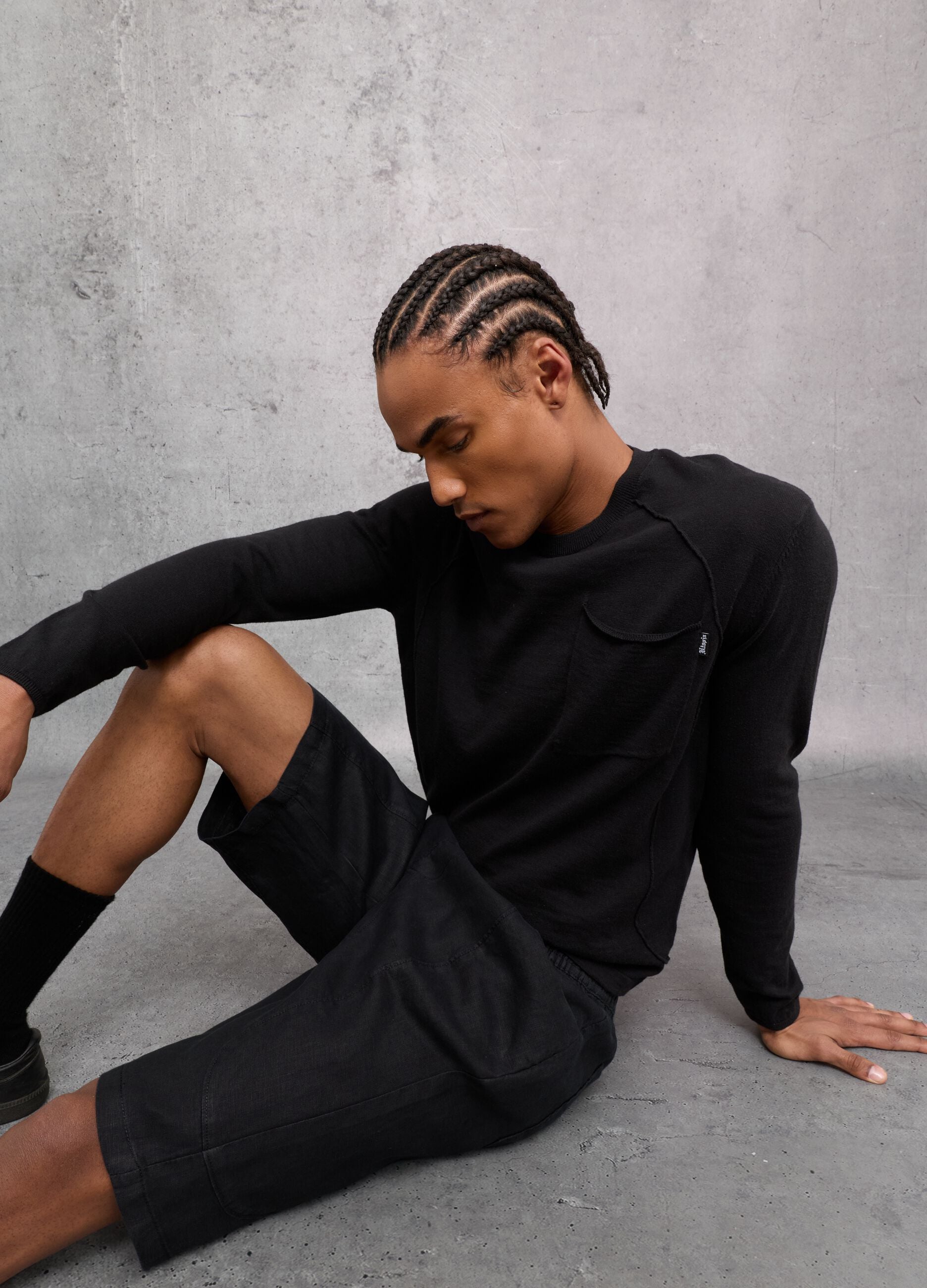 Black Knit Long-Sleeve T-Shirt