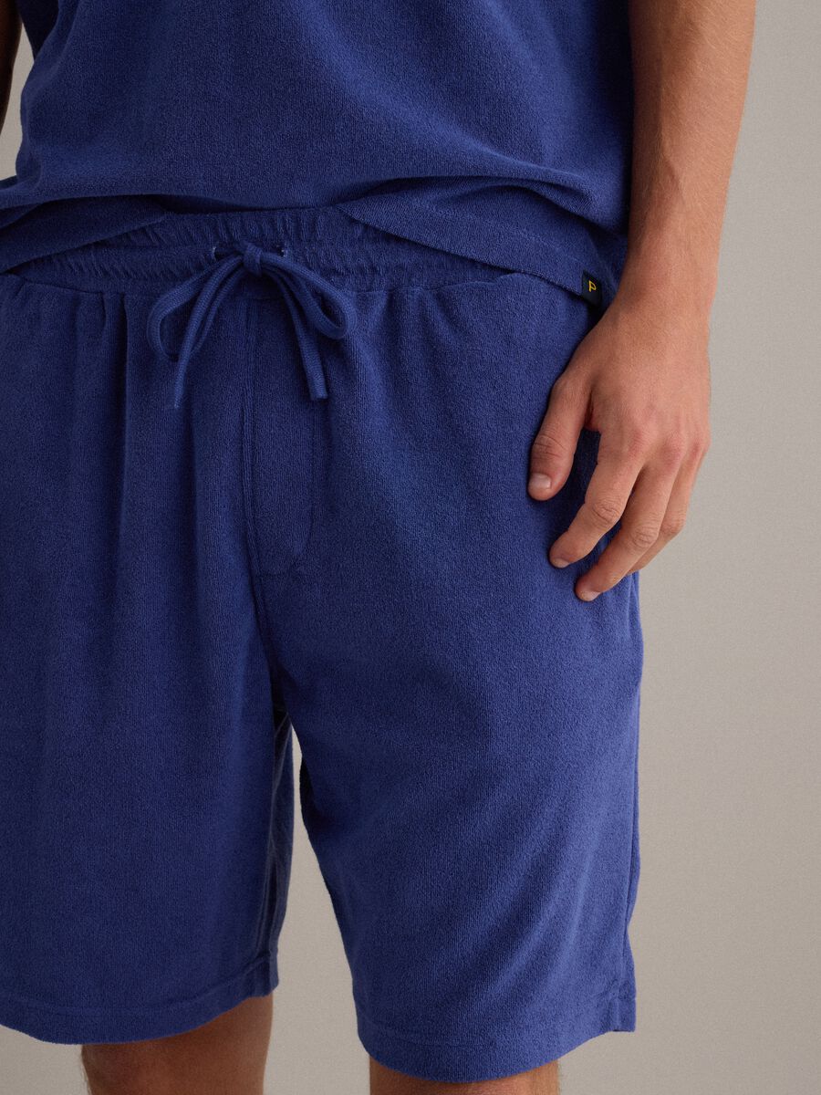 Shorts jogger blu in misto cotone con vita elasticizzata regular fit_3