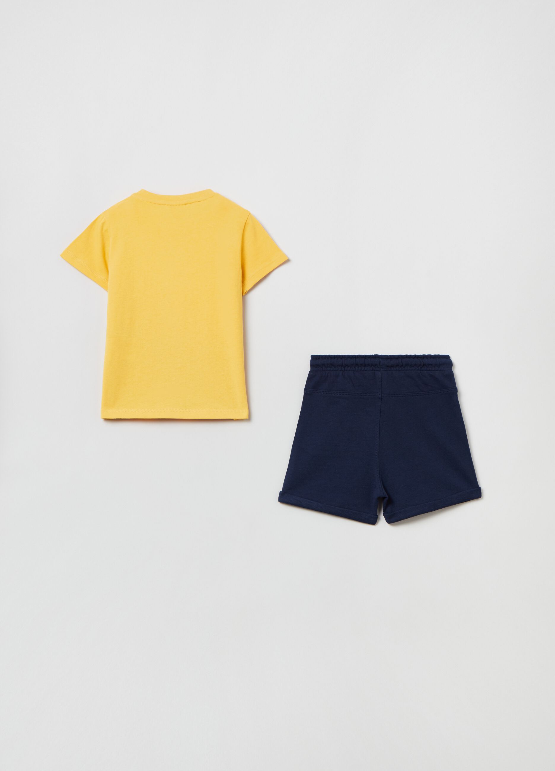 Jogging set t-shirt e shorts in cotone_1